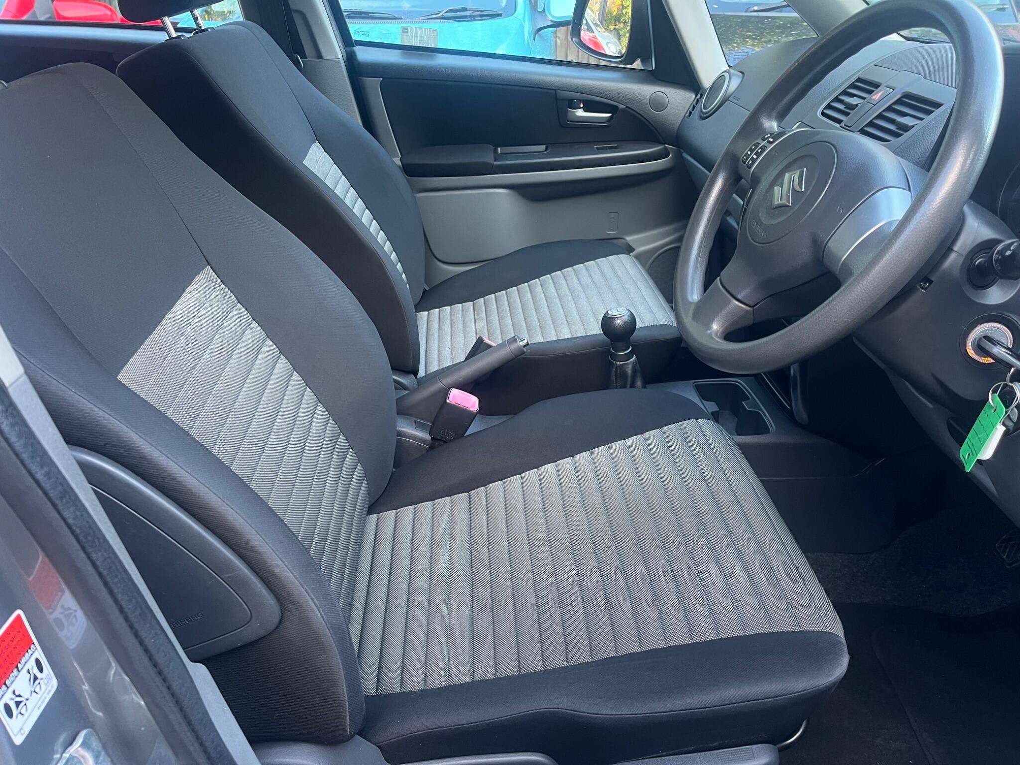 2014 SUZUKI SX4 2014 SUZUKI SX4