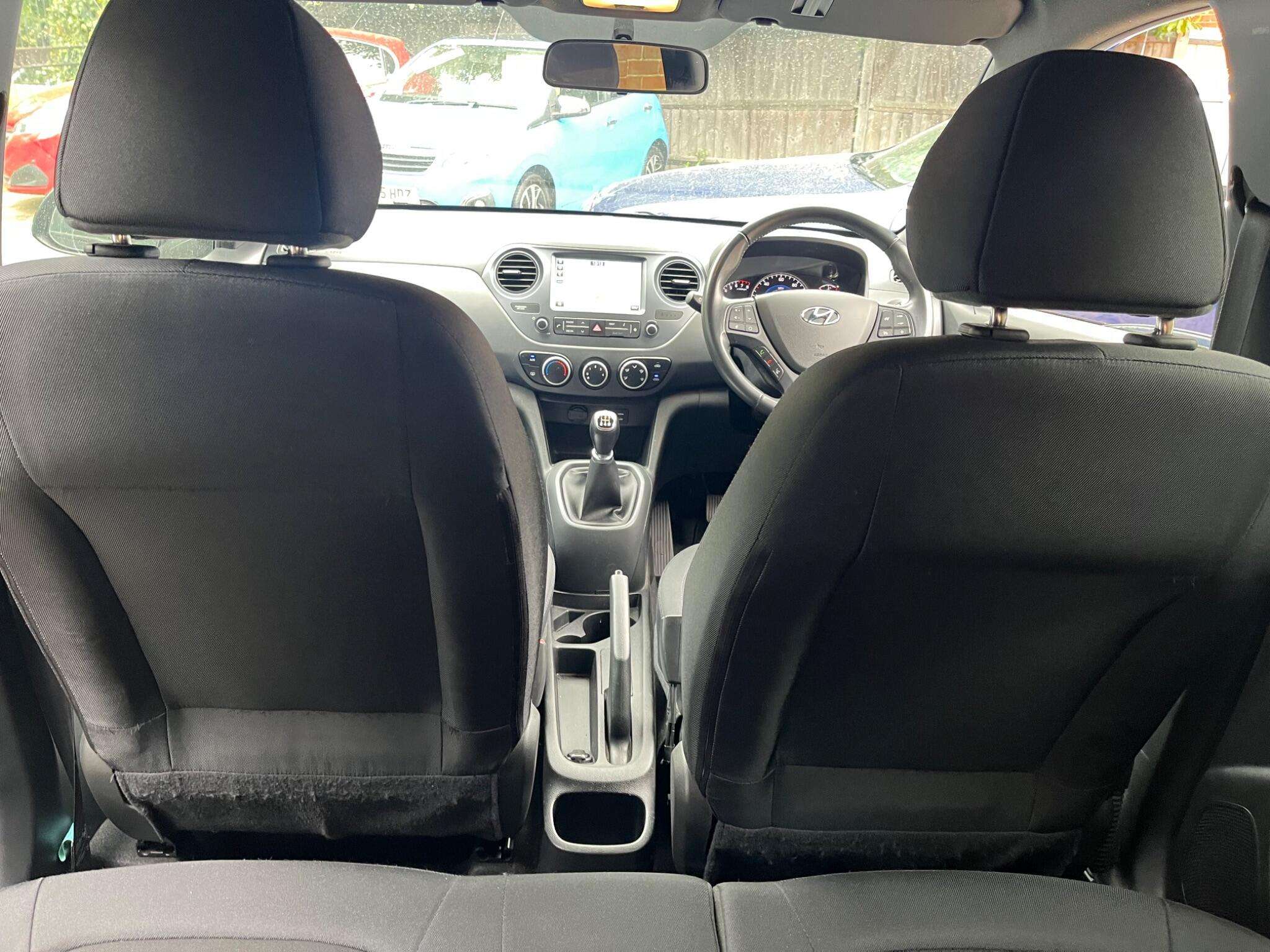 2018 HYUNDAI I10 2018 HYUNDAI I10