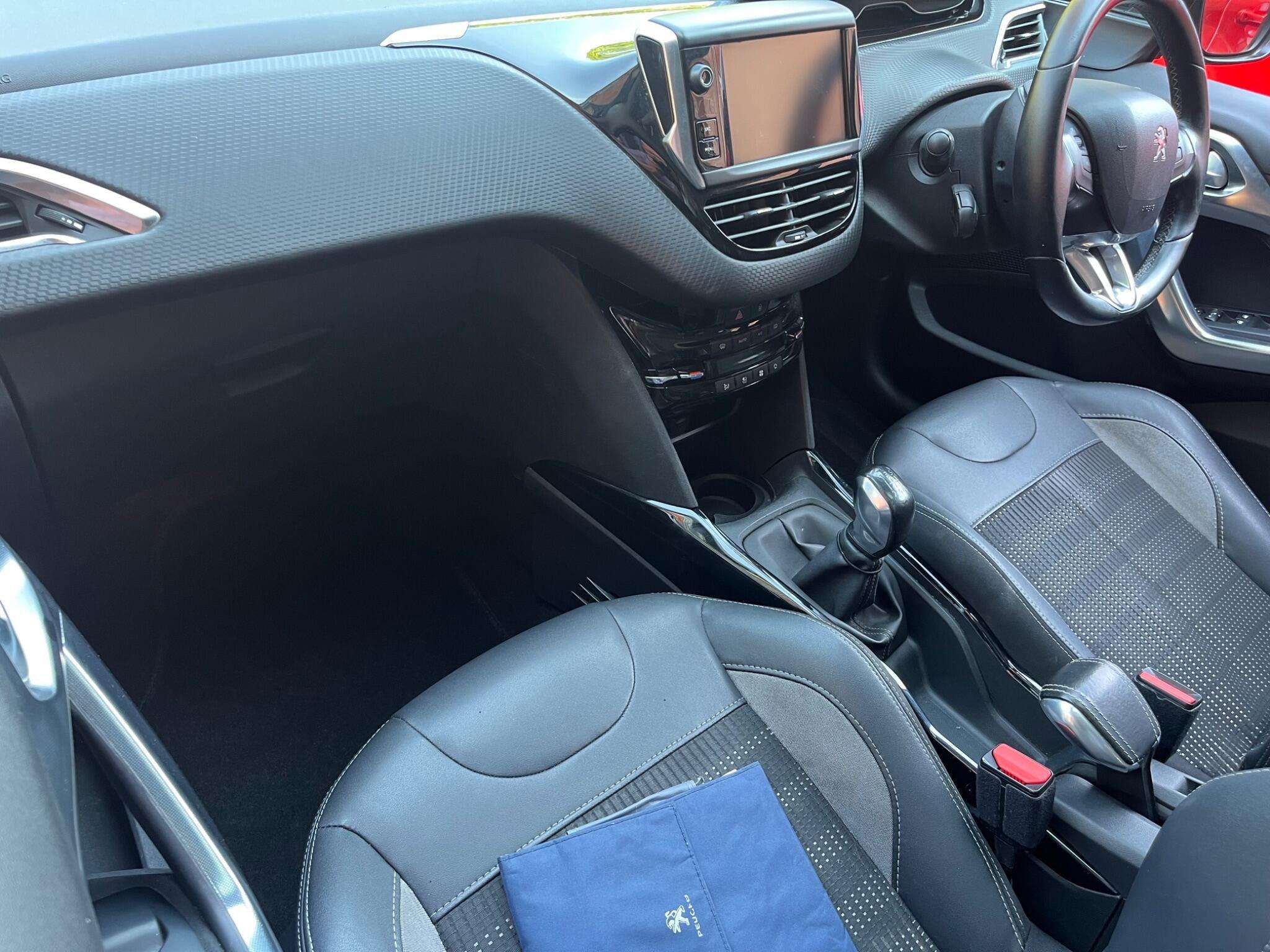 2018 PEUGEOT 2008 2018 PEUGEOT 2008
