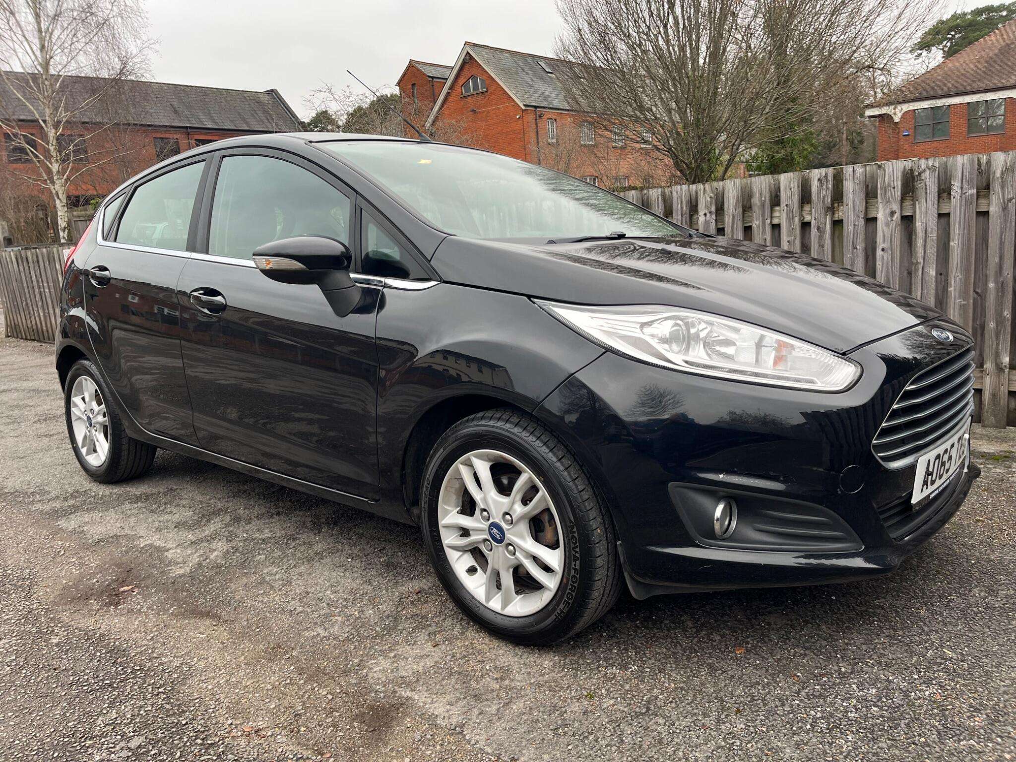 2015 FORD FIESTA 2015 FORD FIESTA