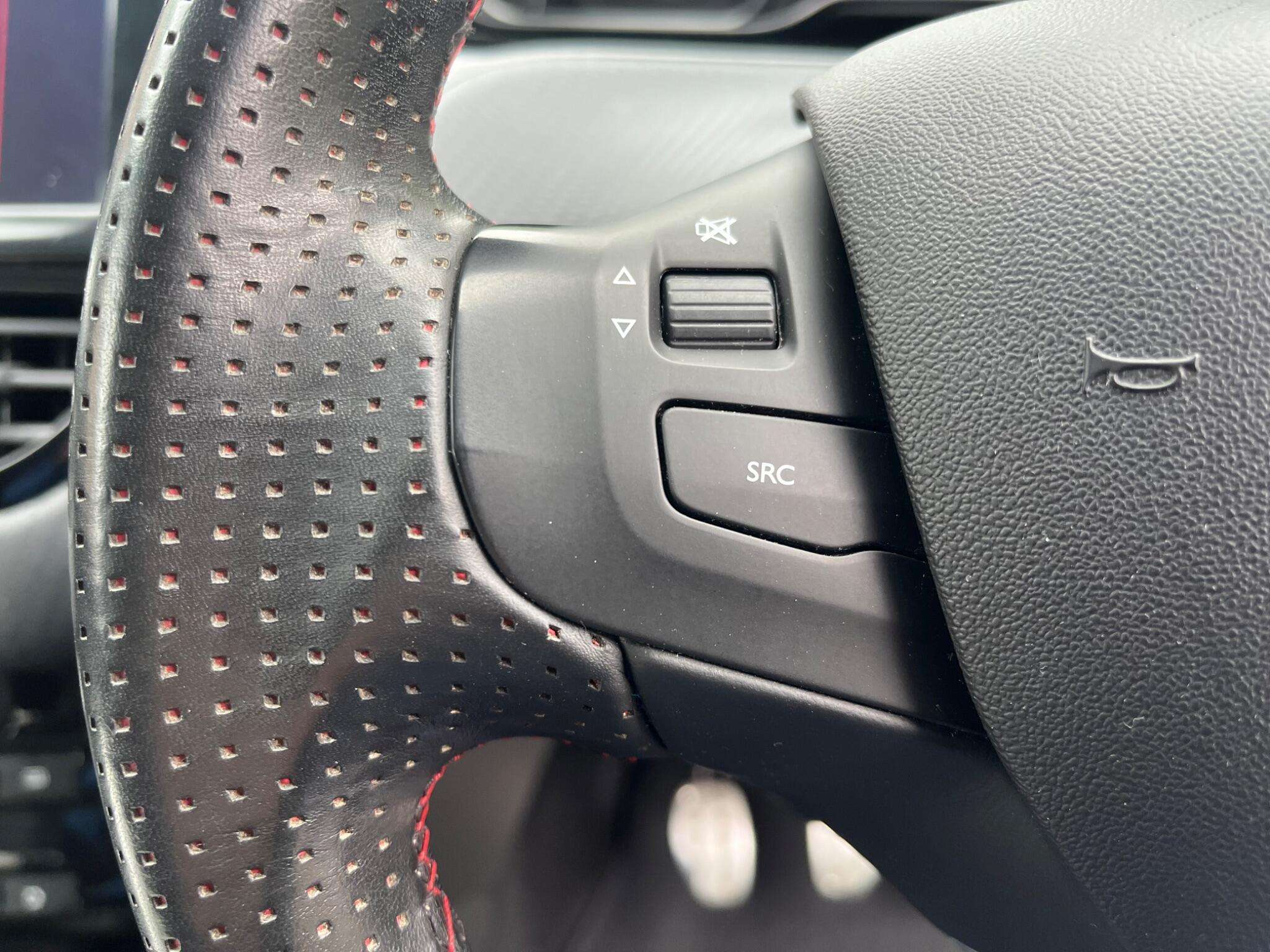 2016 PEUGEOT 208 2016 PEUGEOT 208