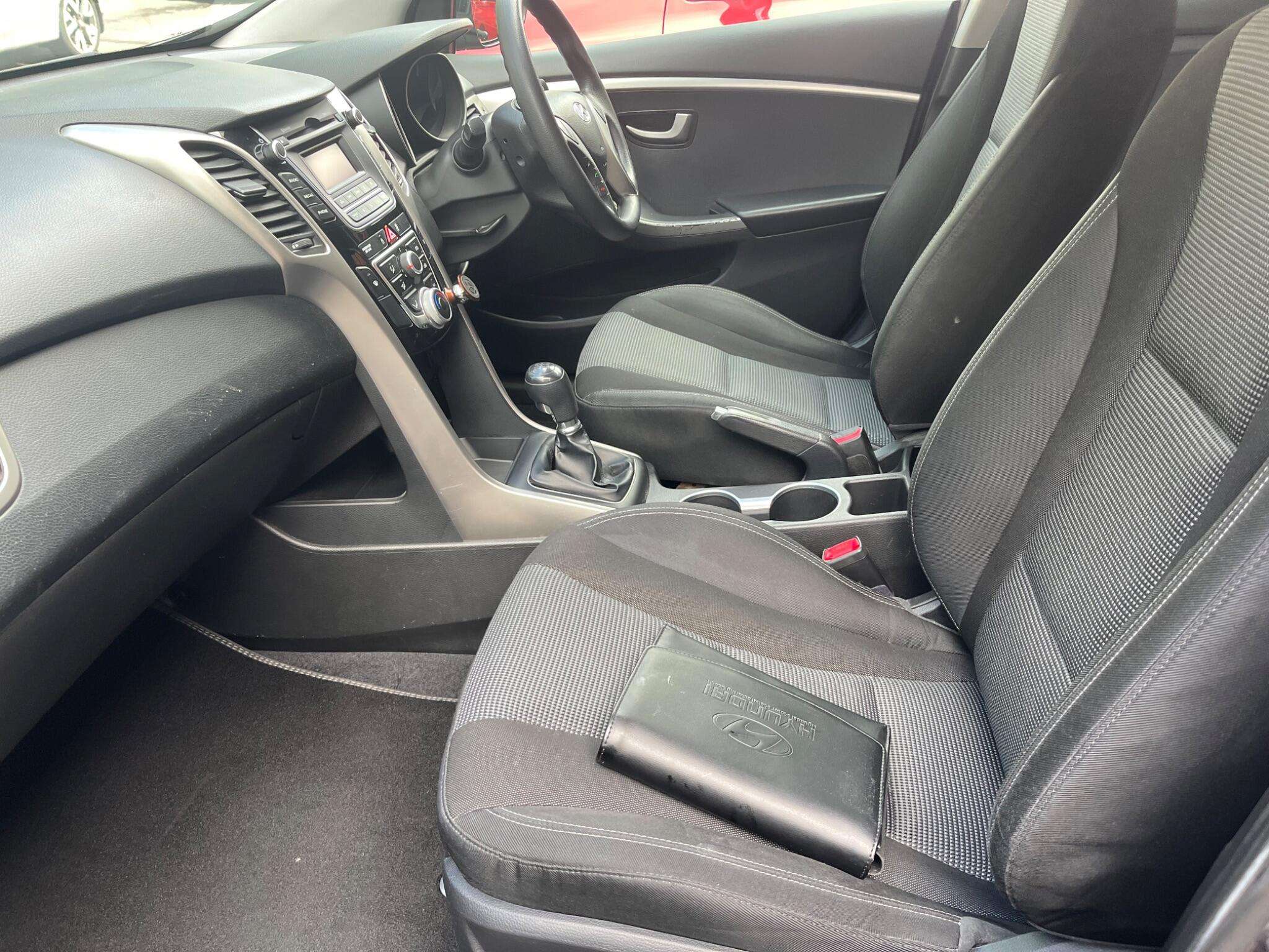 2015 HYUNDAI I30 2015 HYUNDAI I30