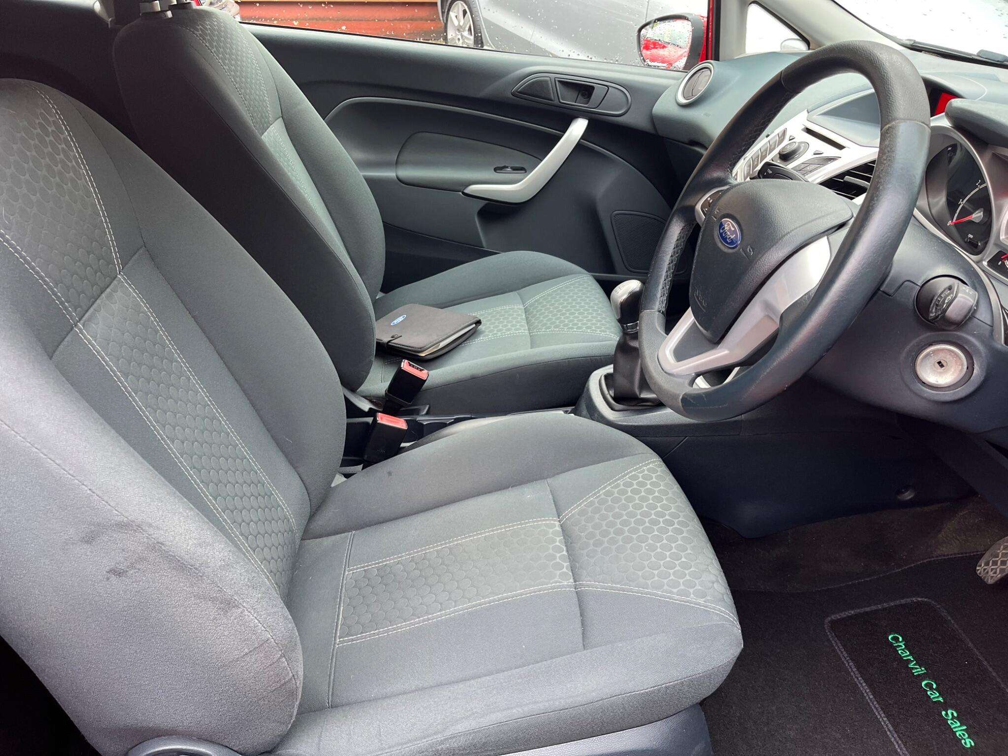 2011 FORD FIESTA 2011 FORD FIESTA