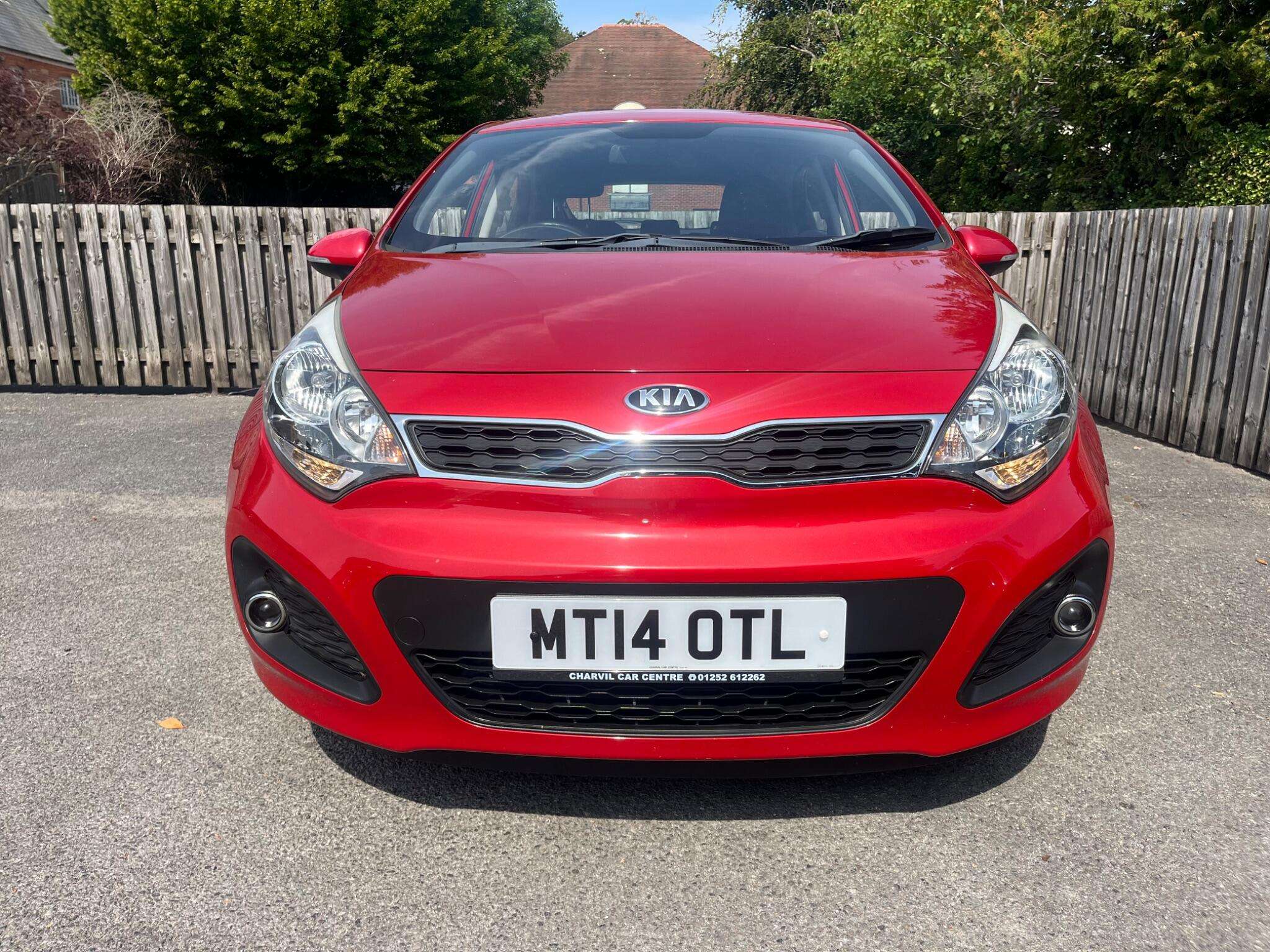 A 2014 KIA RIO 1.25 2 Euro 5 5dr A 2014 KIA RIO 1.25 2 Euro 5 5dr