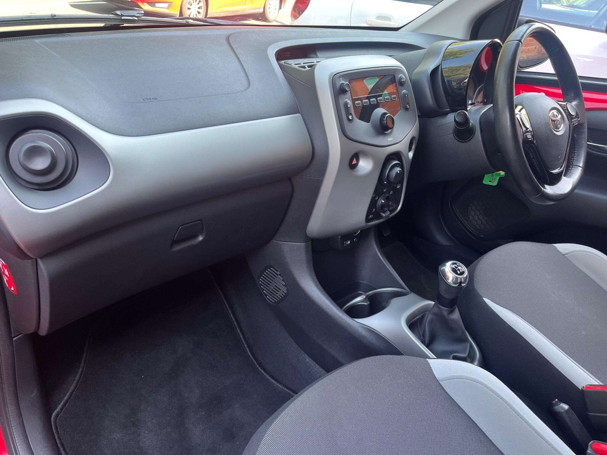 2018 TOYOTA AYGO 2018 TOYOTA AYGO