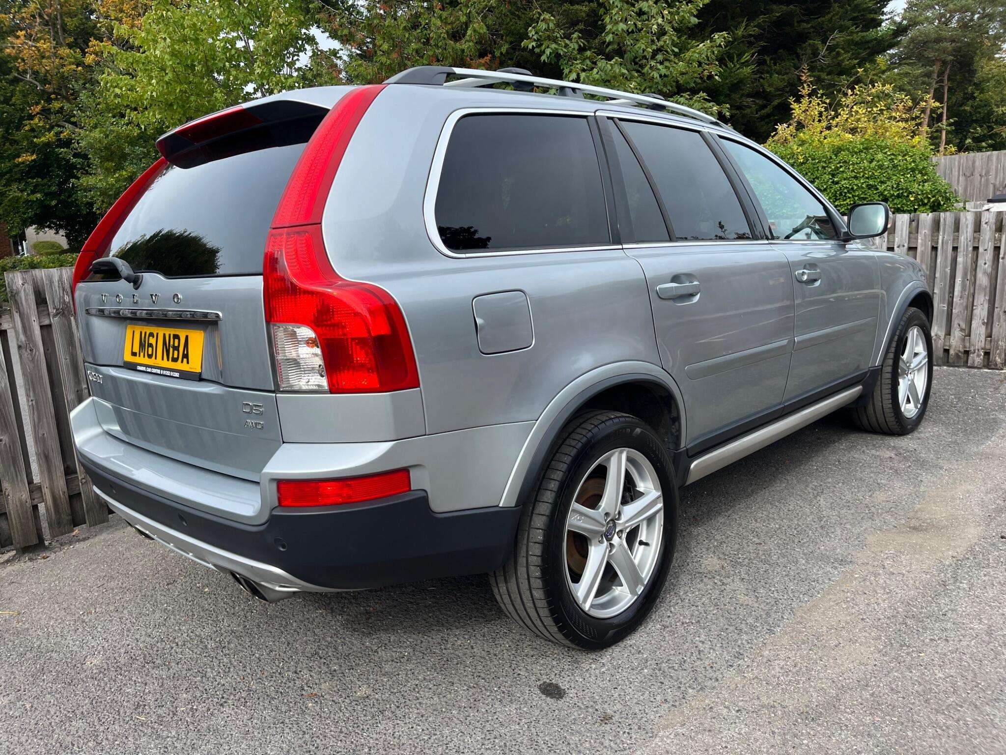 2011 VOLVO XC90 2011 VOLVO XC90