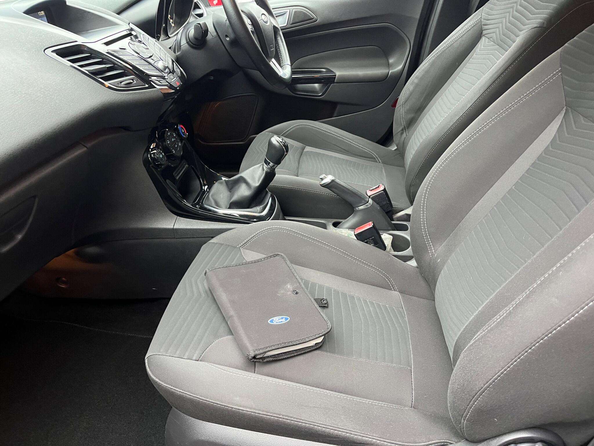 2015 FORD FIESTA 2015 FORD FIESTA