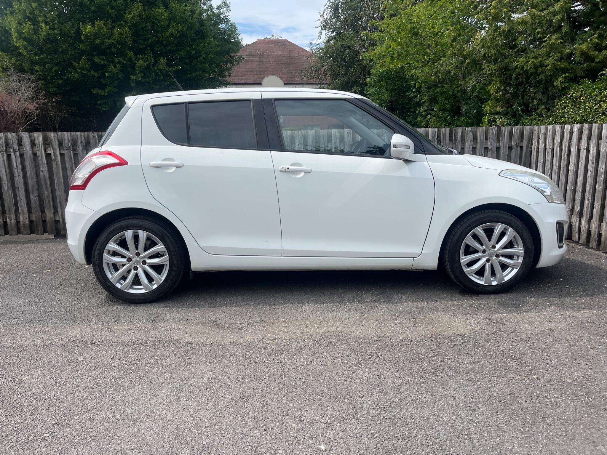 2016 SUZUKI SWIFT 2016 SUZUKI SWIFT