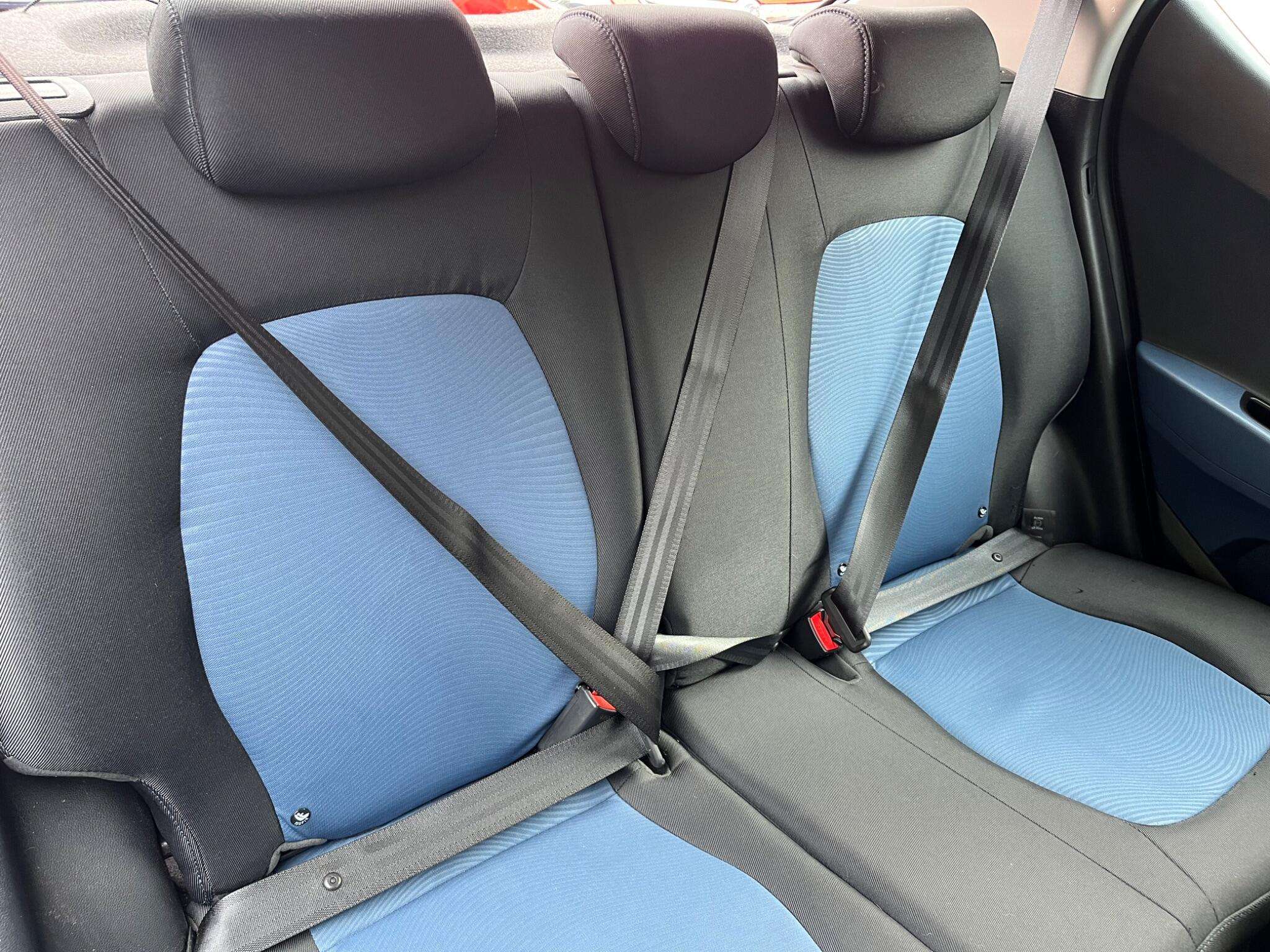 2016 HYUNDAI I10 2016 HYUNDAI I10