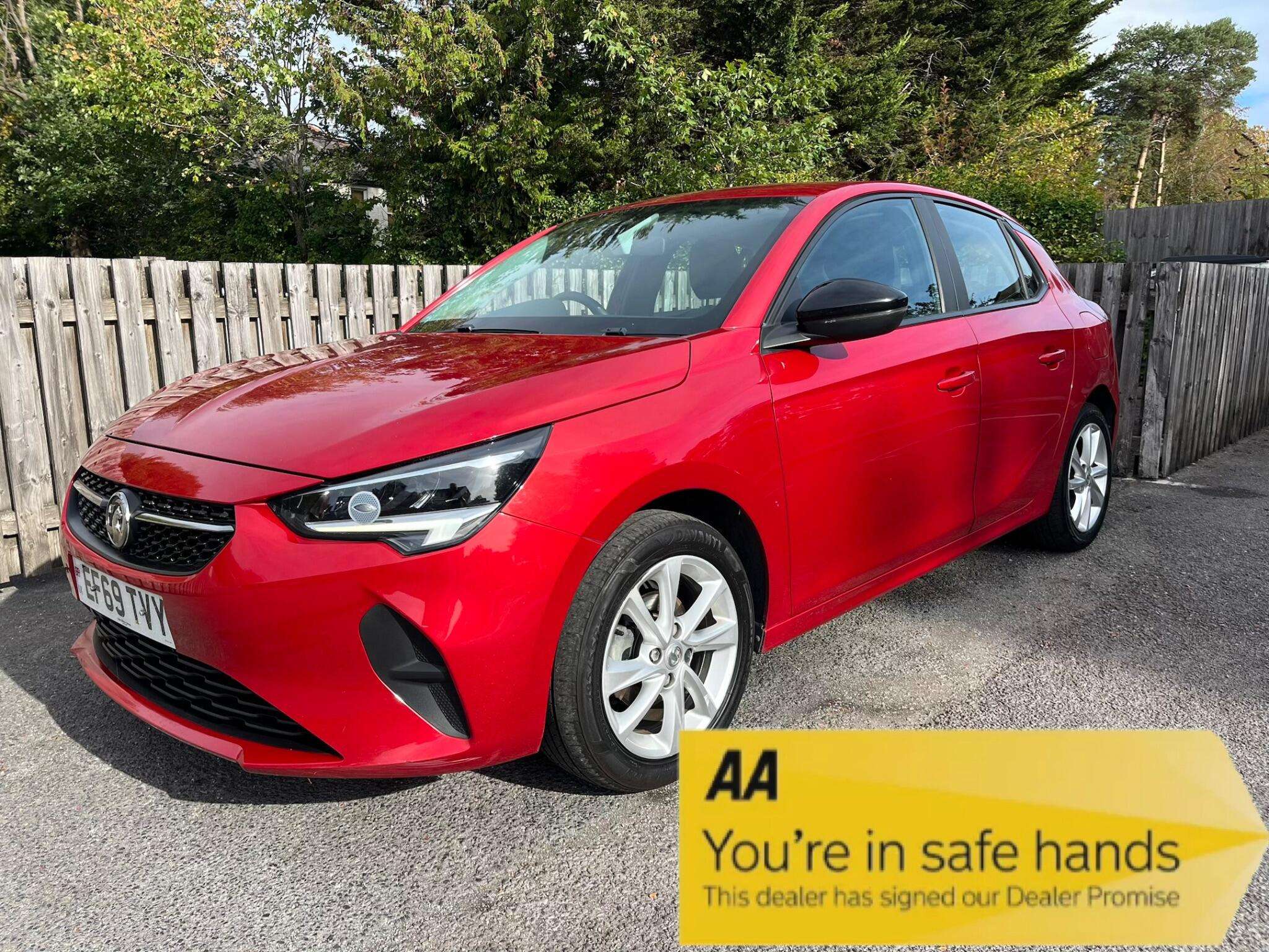 A 2019 VAUXHALL CORSA 1.2 SE Euro 6 5dr A 2019 VAUXHALL CORSA 1.2 SE Euro 6 5dr
