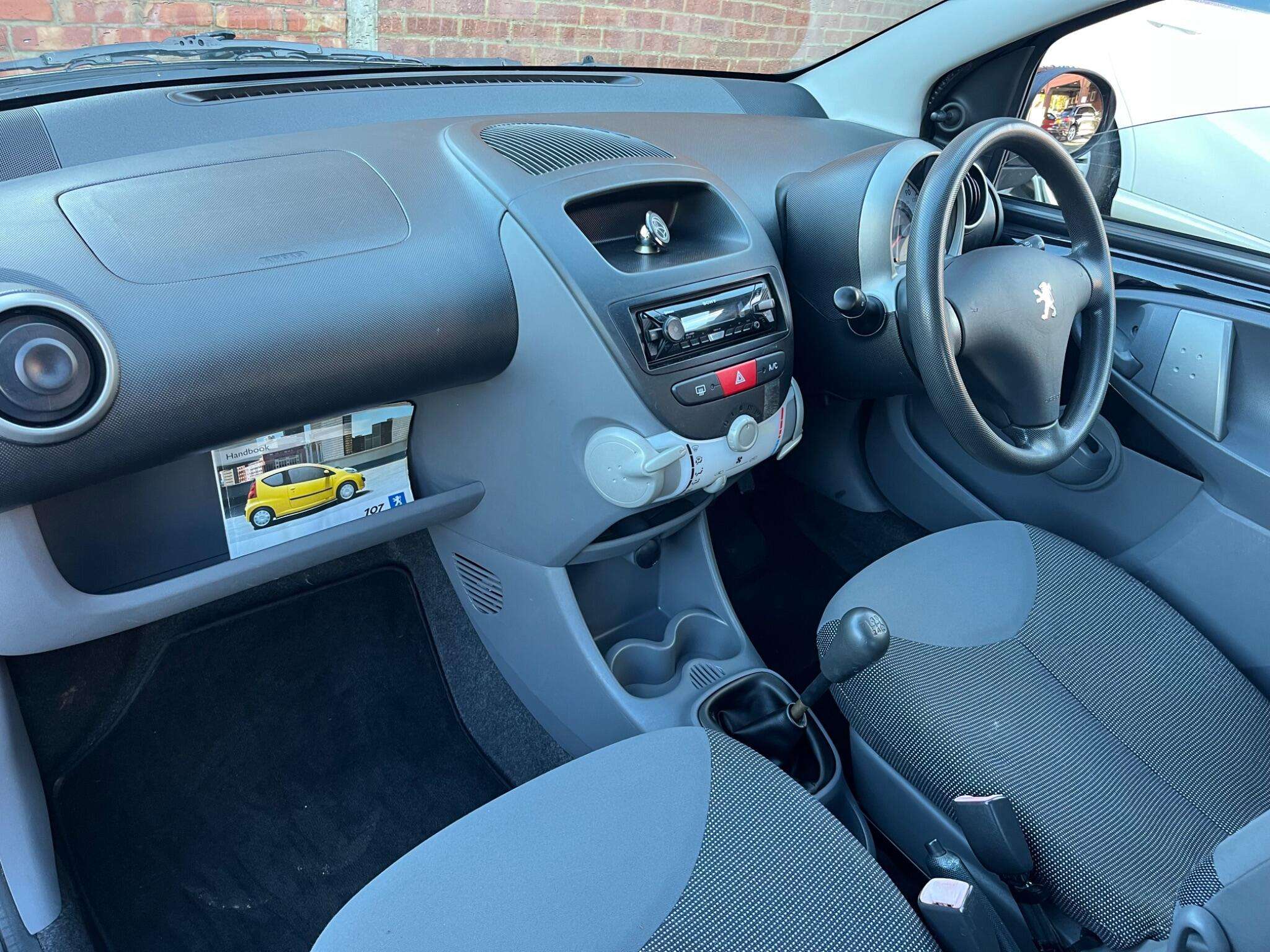 2008 PEUGEOT 107 2008 PEUGEOT 107