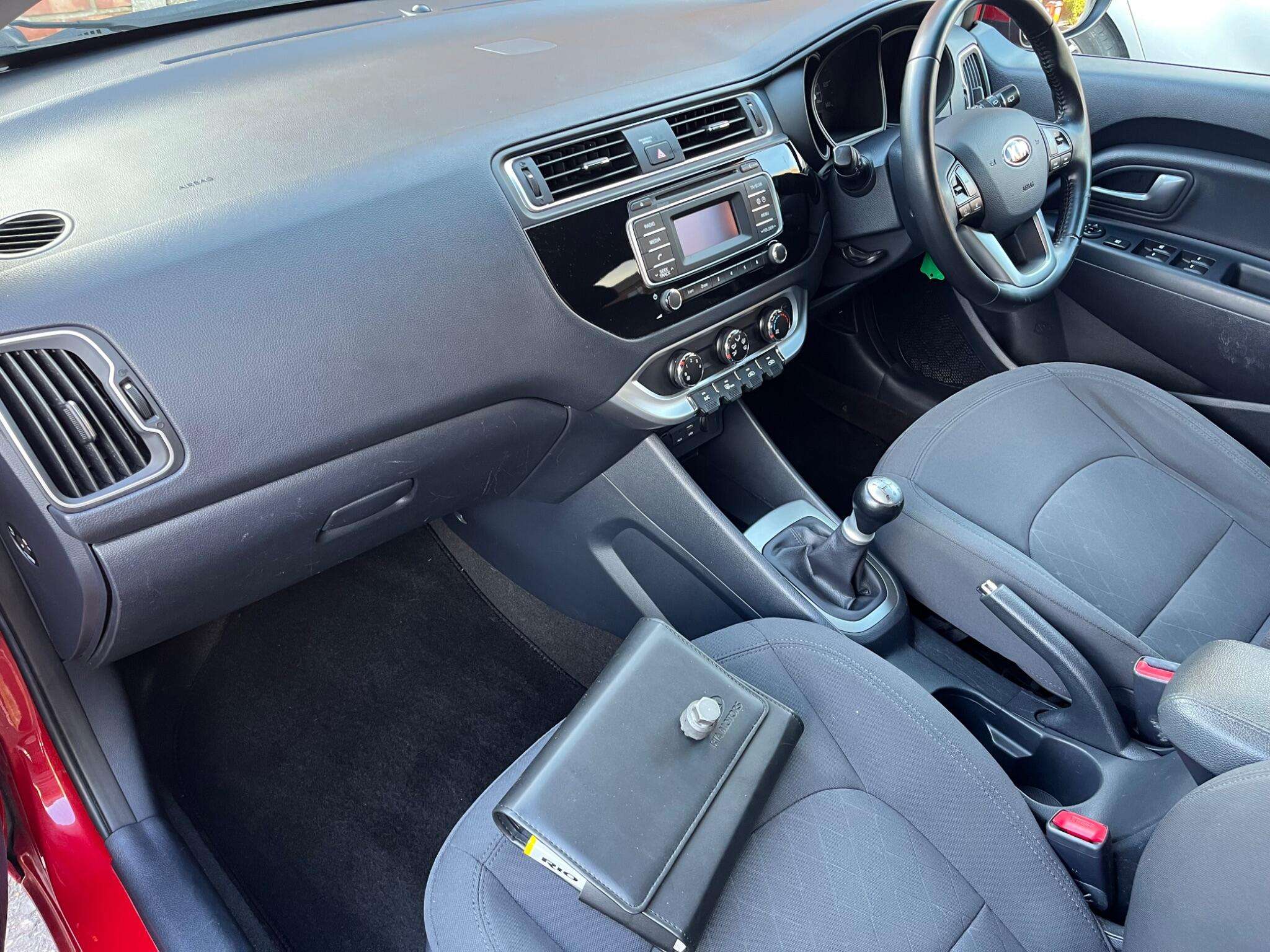 2016 KIA RIO 2016 KIA RIO