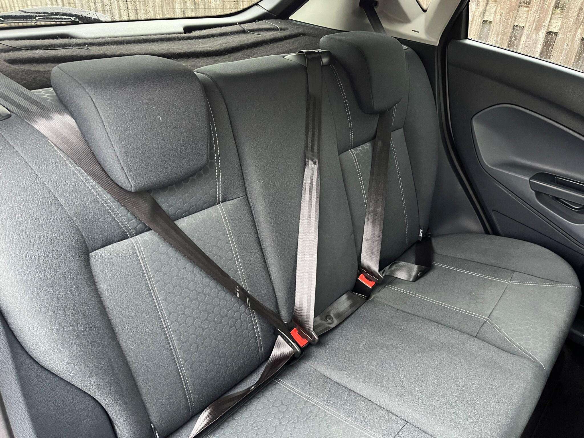 2011 FORD FIESTA 2011 FORD FIESTA