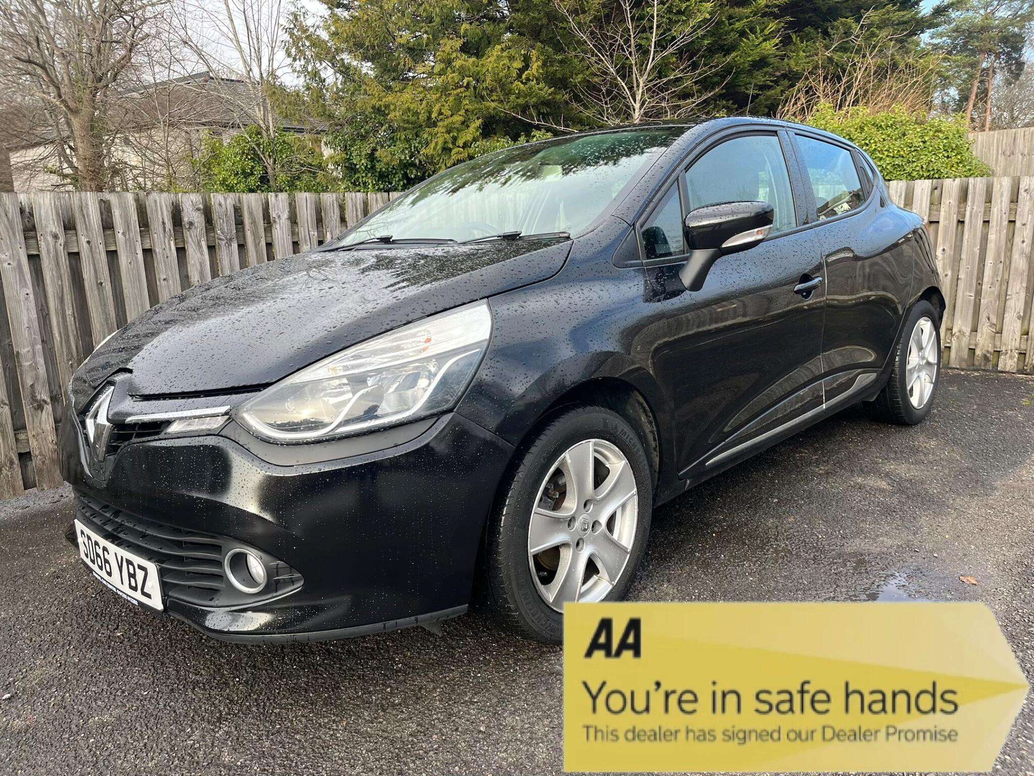 A 2016 RENAULT CLIO 1.2 16V Dynamique Nav Euro 6 5dr A 2016 RENAULT CLIO 1.2 16V Dynamique Nav Euro 6 5dr
