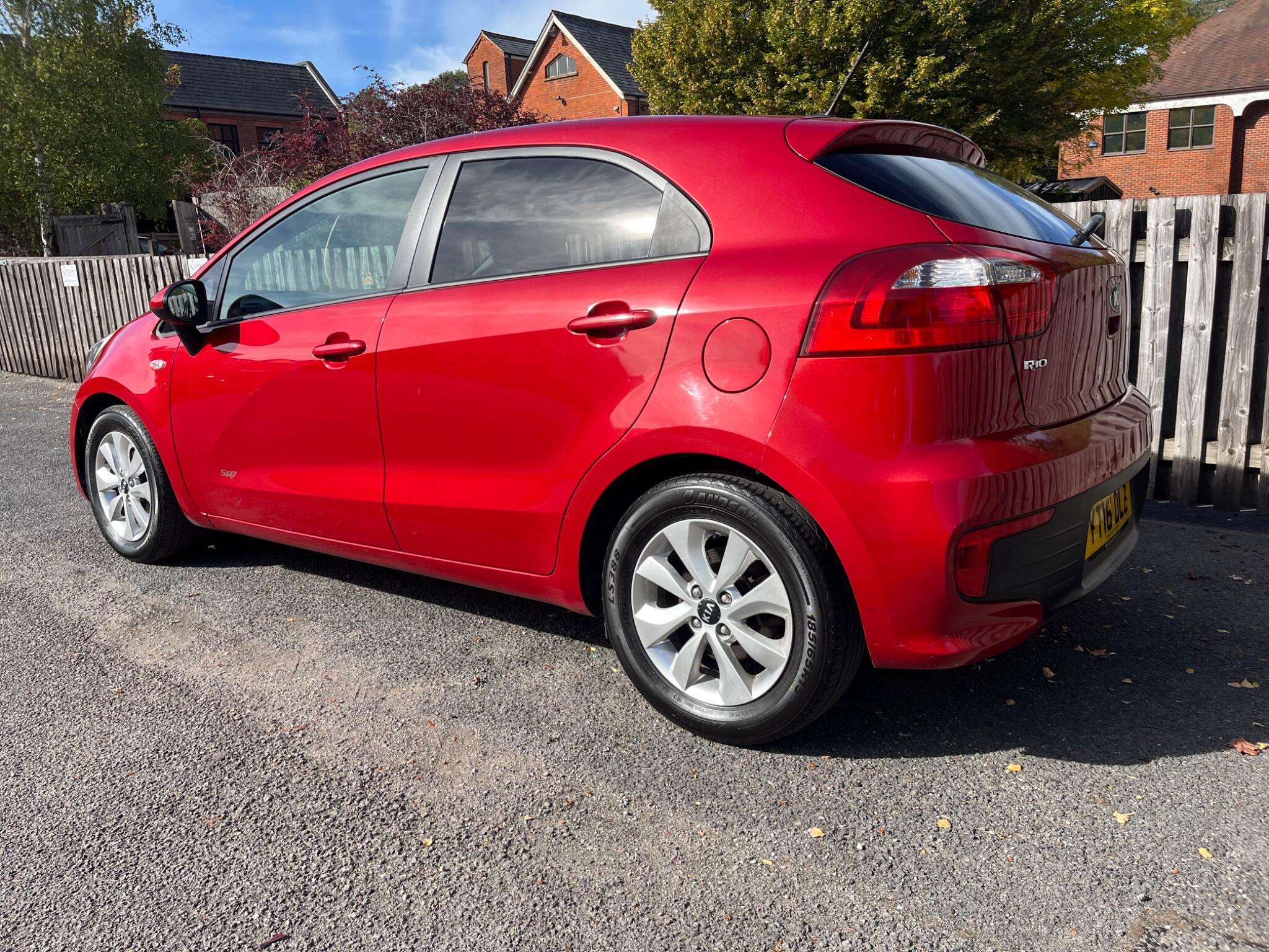 A 2016 KIA RIO 1.25 SR7 Euro 6 5dr A 2016 KIA RIO 1.25 SR7 Euro 6 5dr