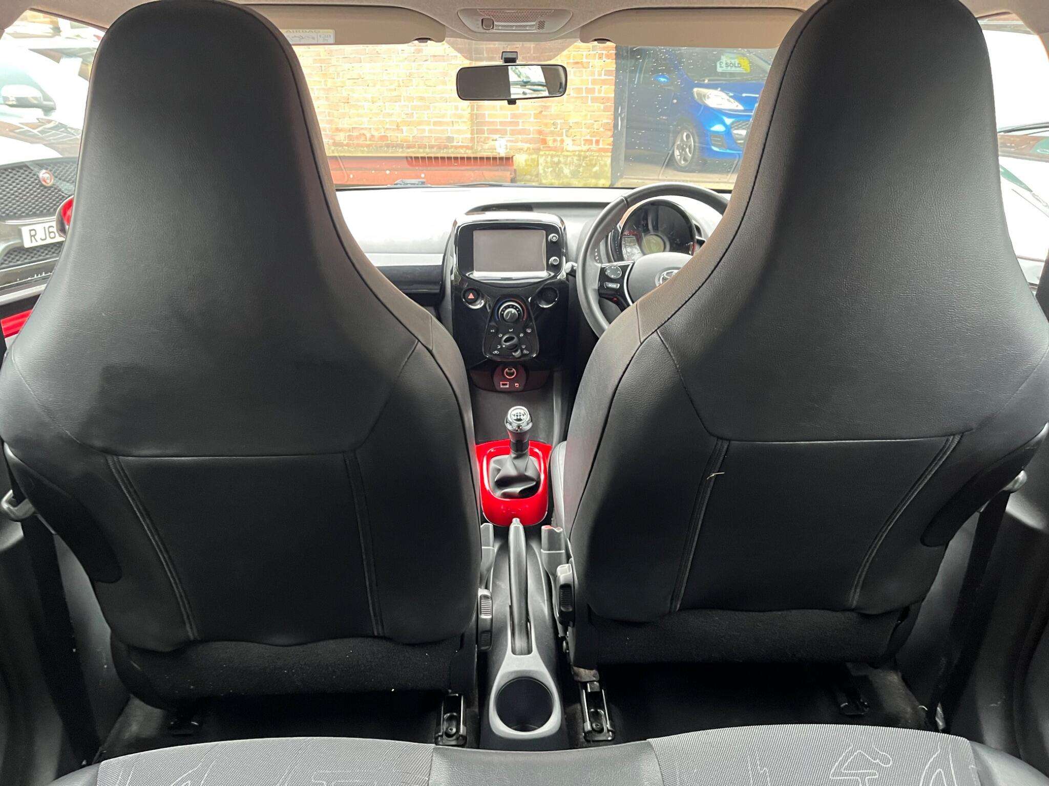 2015 TOYOTA AYGO 2015 TOYOTA AYGO