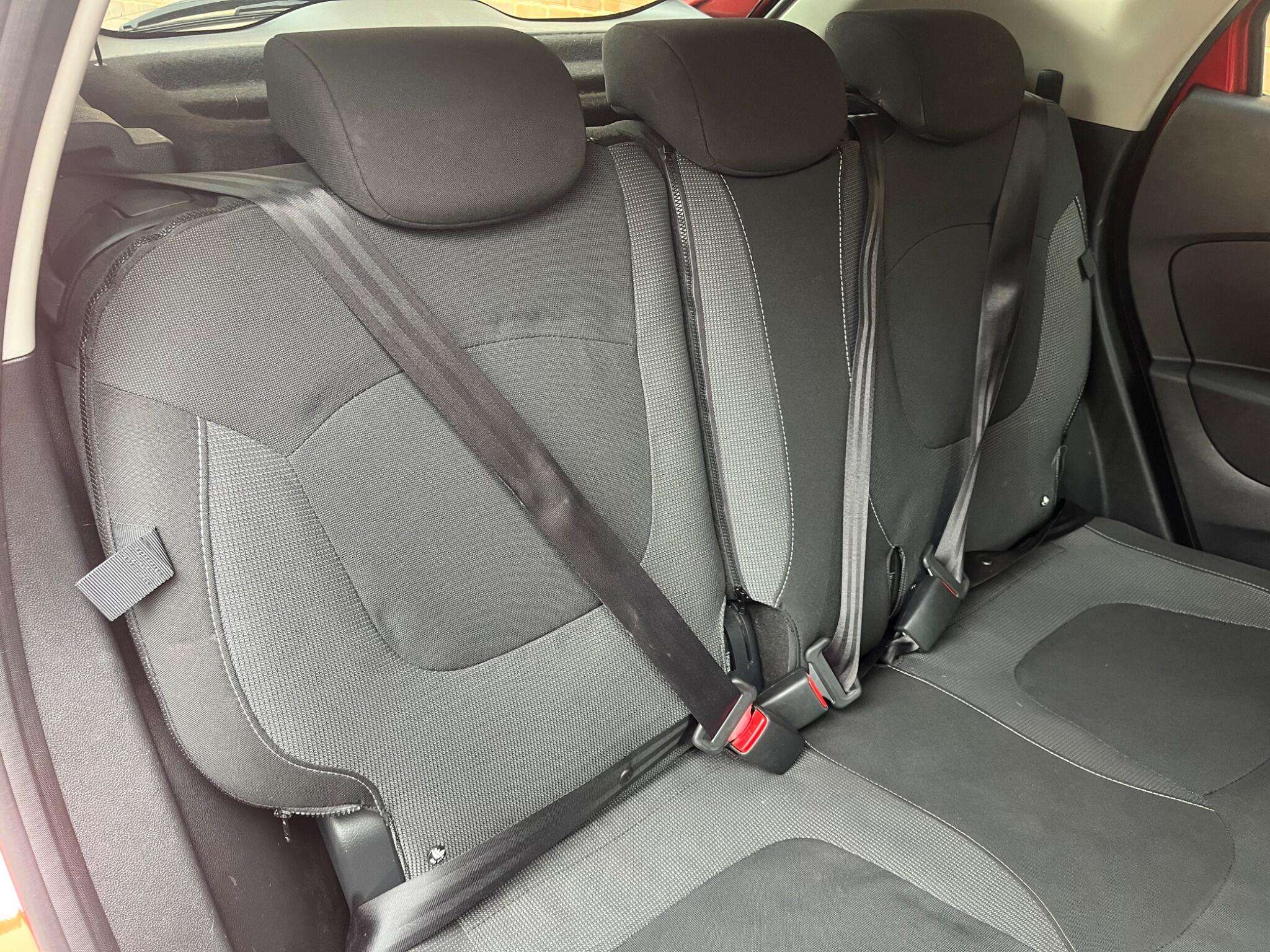 2017 RENAULT CAPTUR 2017 RENAULT CAPTUR