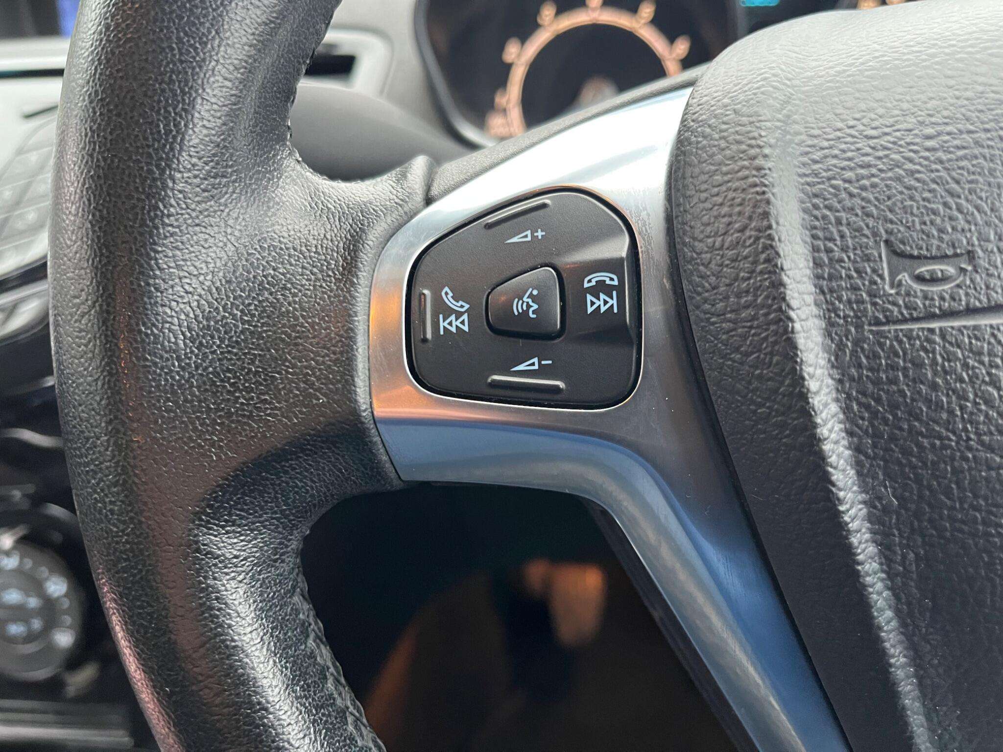 2015 FORD FIESTA 2015 FORD FIESTA