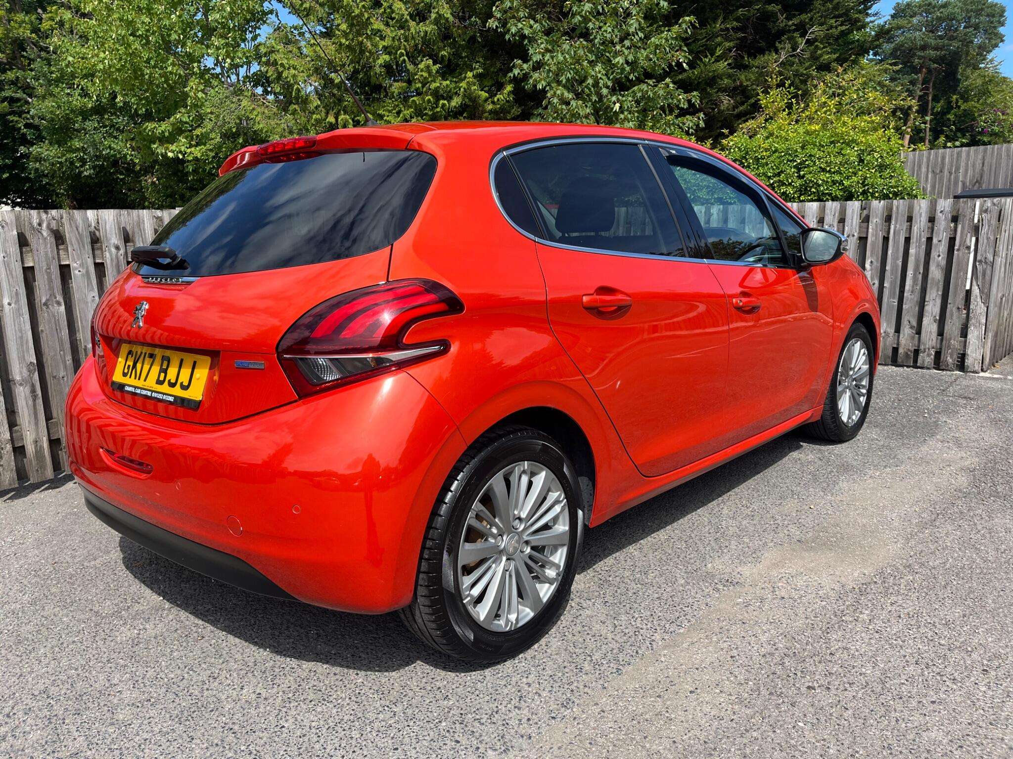 2017 PEUGEOT 208 2017 PEUGEOT 208