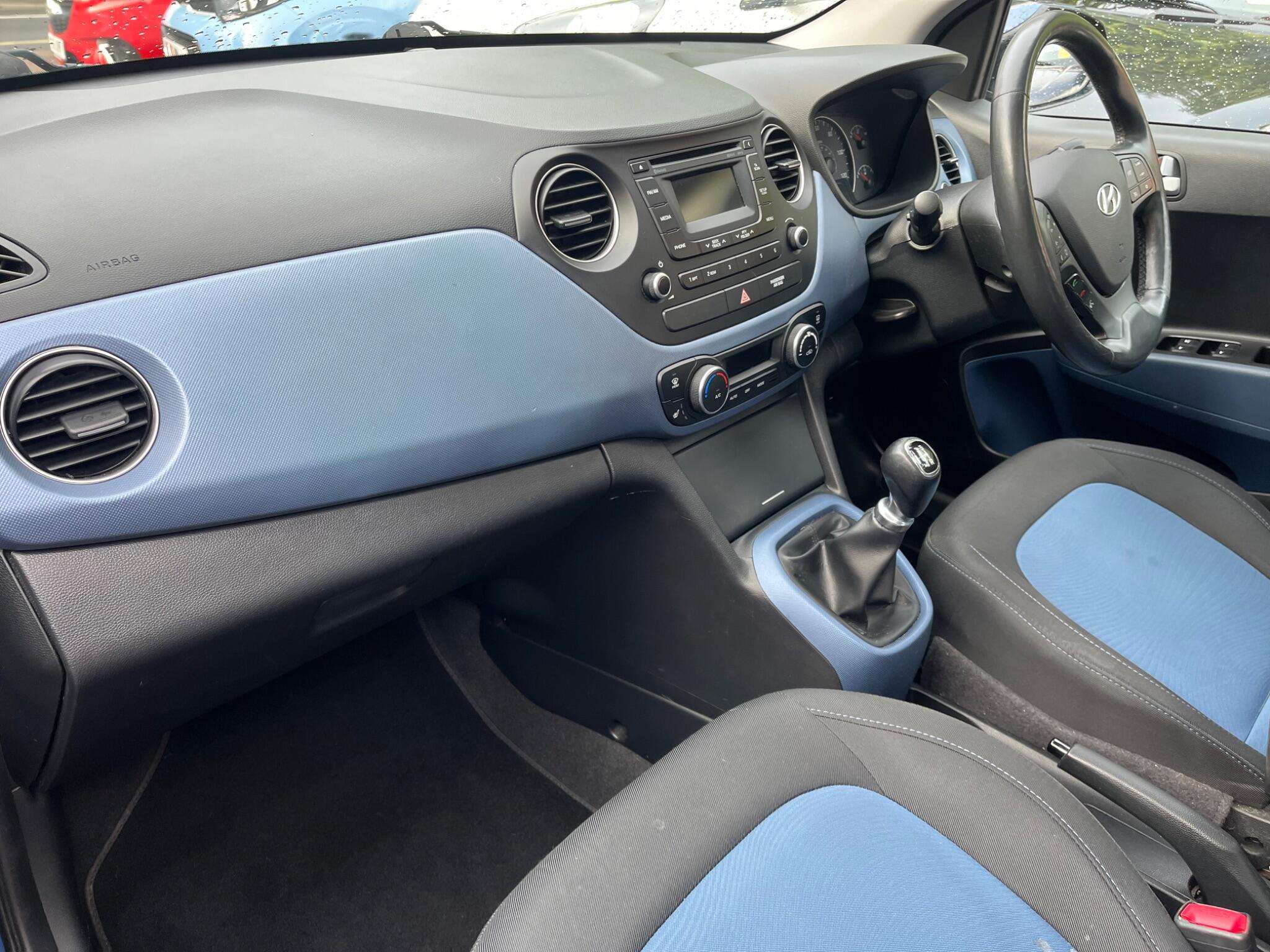 2016 HYUNDAI I10 2016 HYUNDAI I10