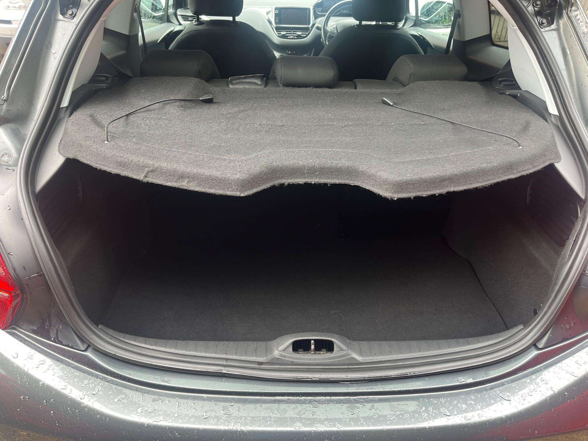 2016 PEUGEOT 208 2016 PEUGEOT 208