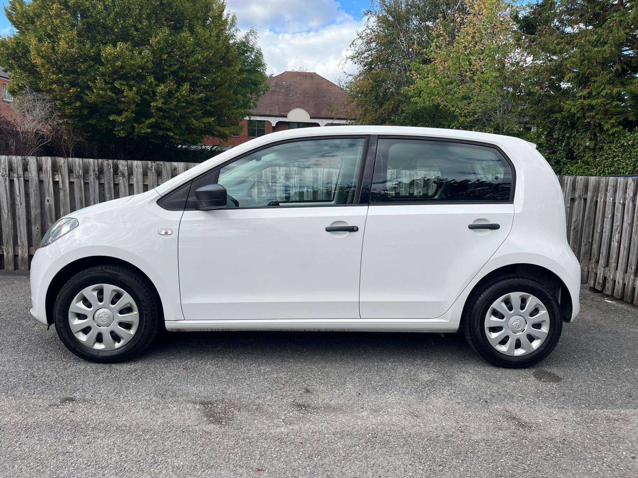 A 2013 SKODA CITIGO 1.0 MPI S Euro 5 5dr A 2013 SKODA CITIGO 1.0 MPI S Euro 5 5dr