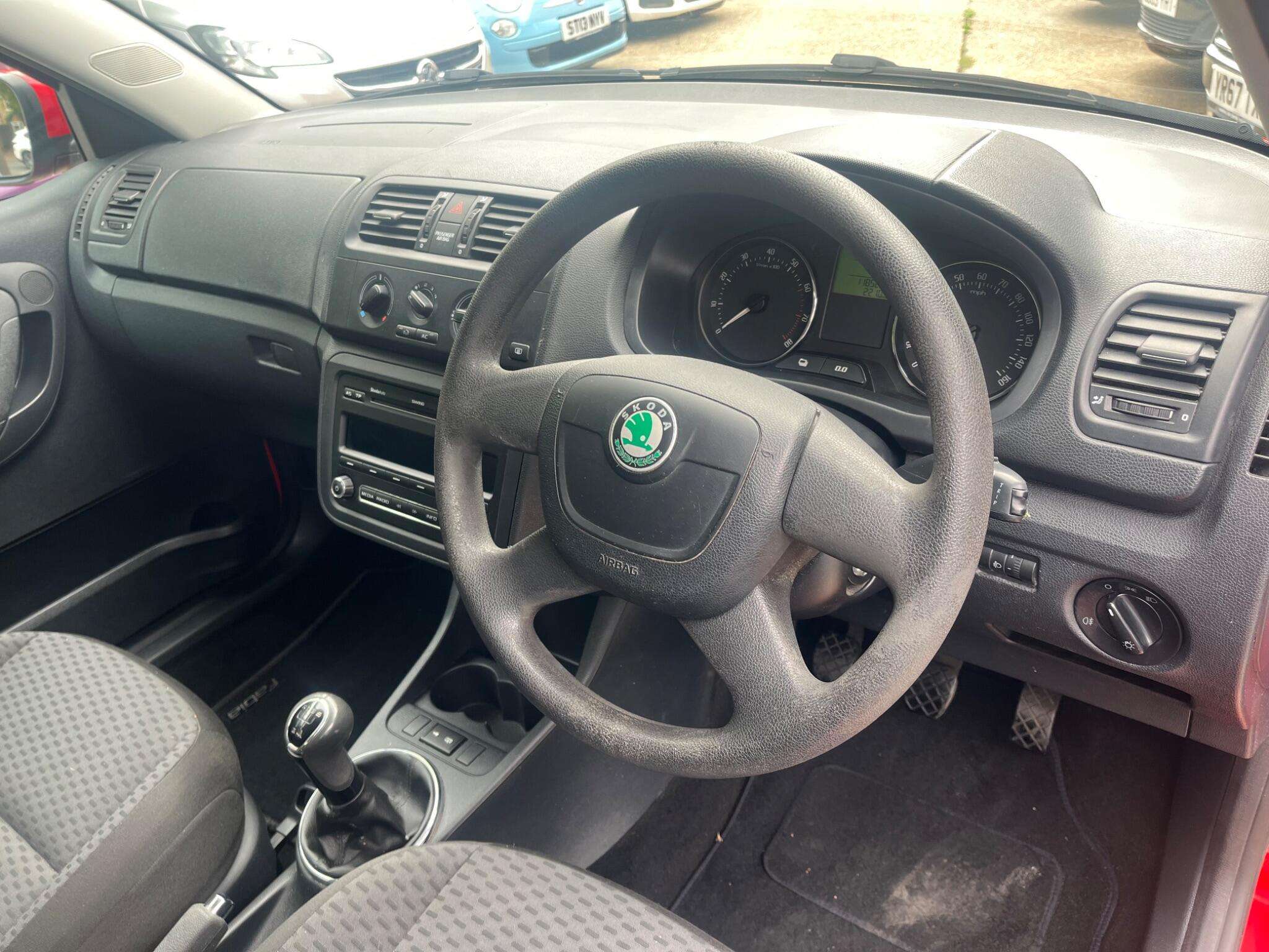 2012 SKODA FABIA 2012 SKODA FABIA
