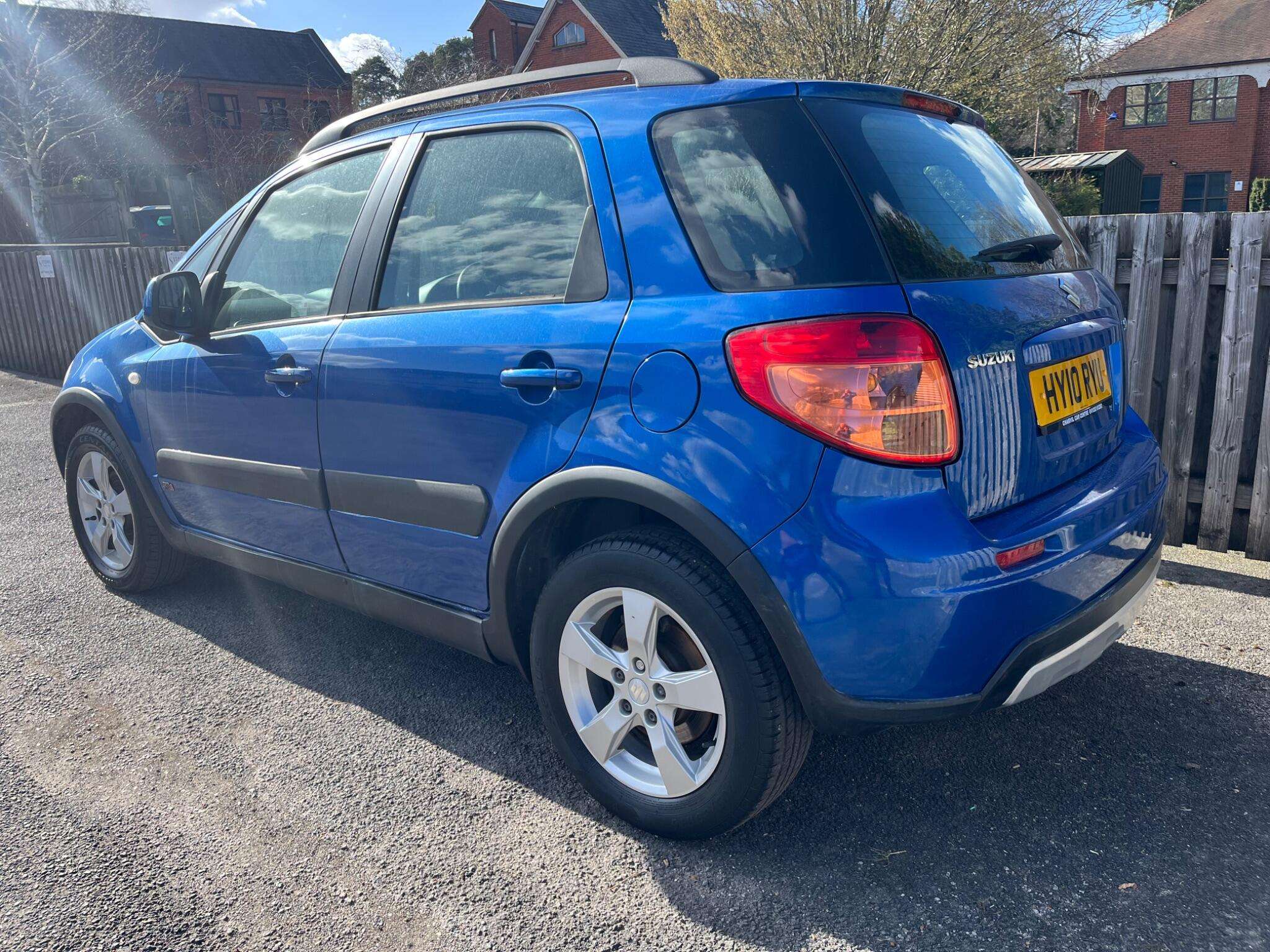 A 2010 SUZUKI SX4 1.6 SZ4 Euro 5 5dr A 2010 SUZUKI SX4 1.6 SZ4 Euro 5 5dr