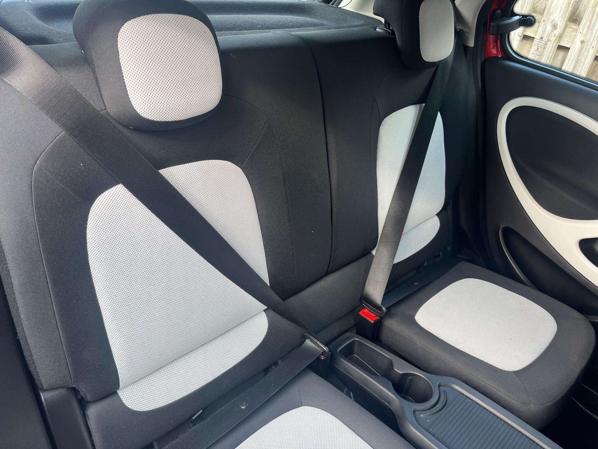2015 SMART FORFOUR 2015 SMART FORFOUR