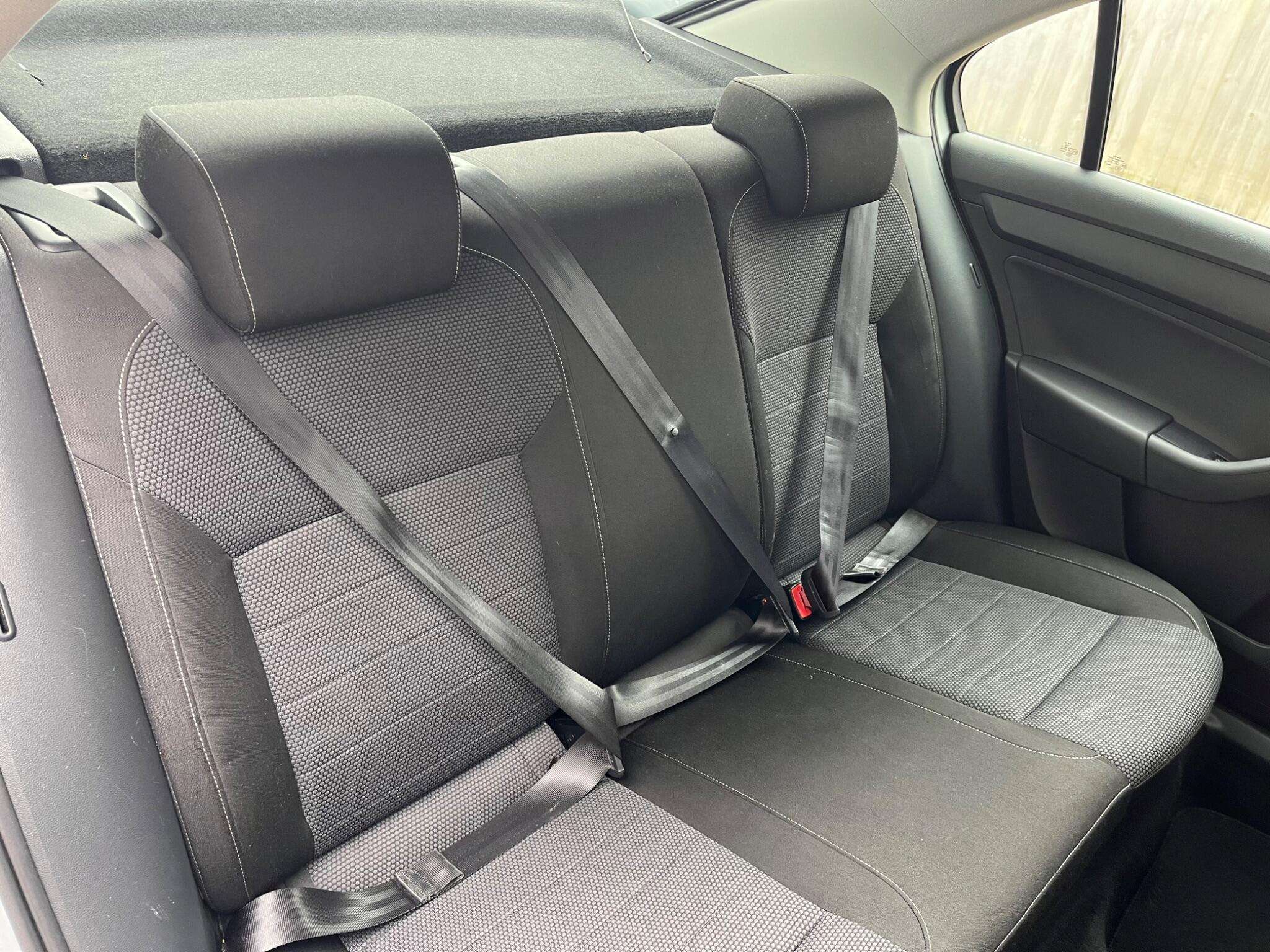 2013 SKODA RAPID 2013 SKODA RAPID