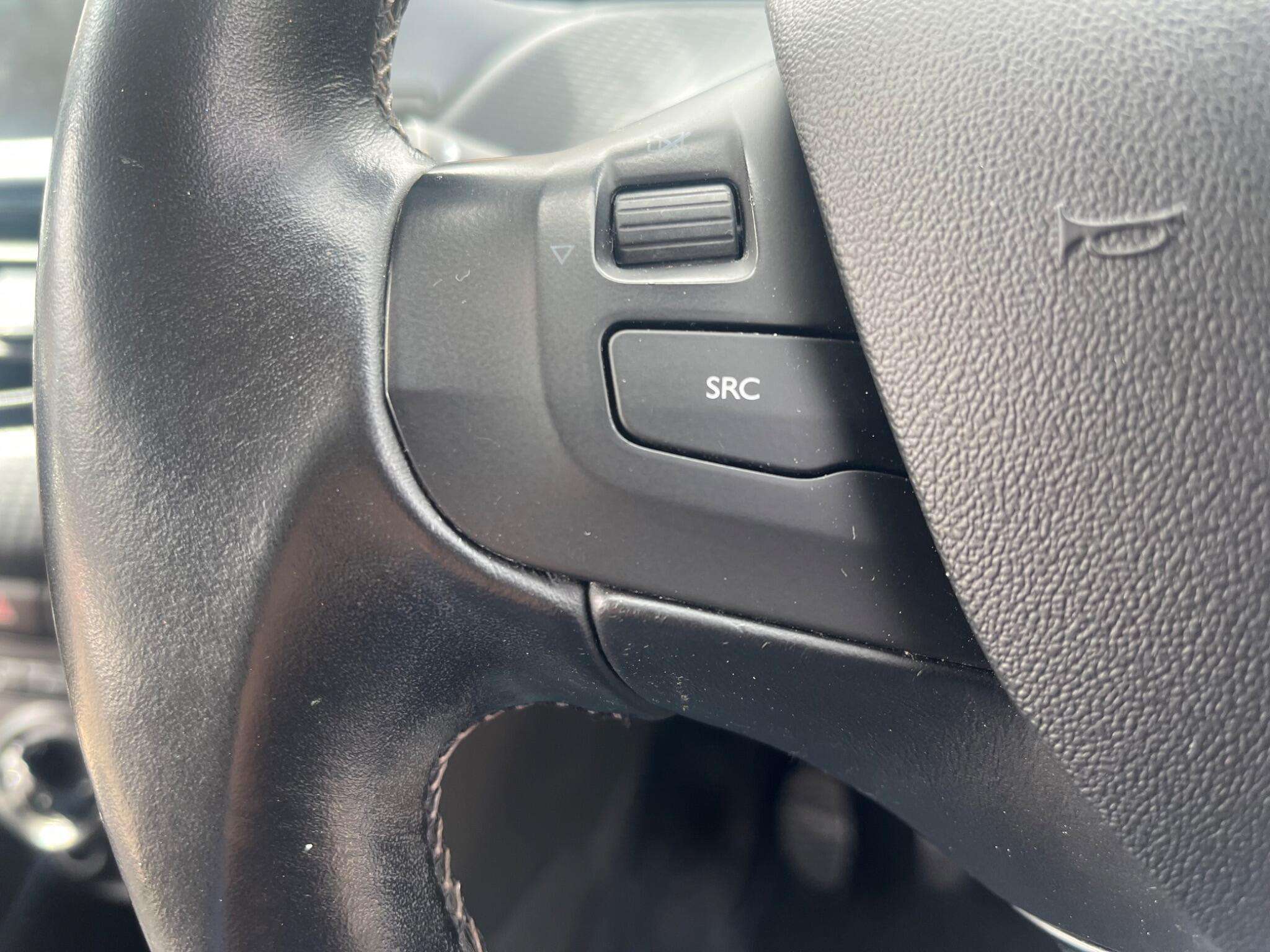 2016 PEUGEOT 208 2016 PEUGEOT 208