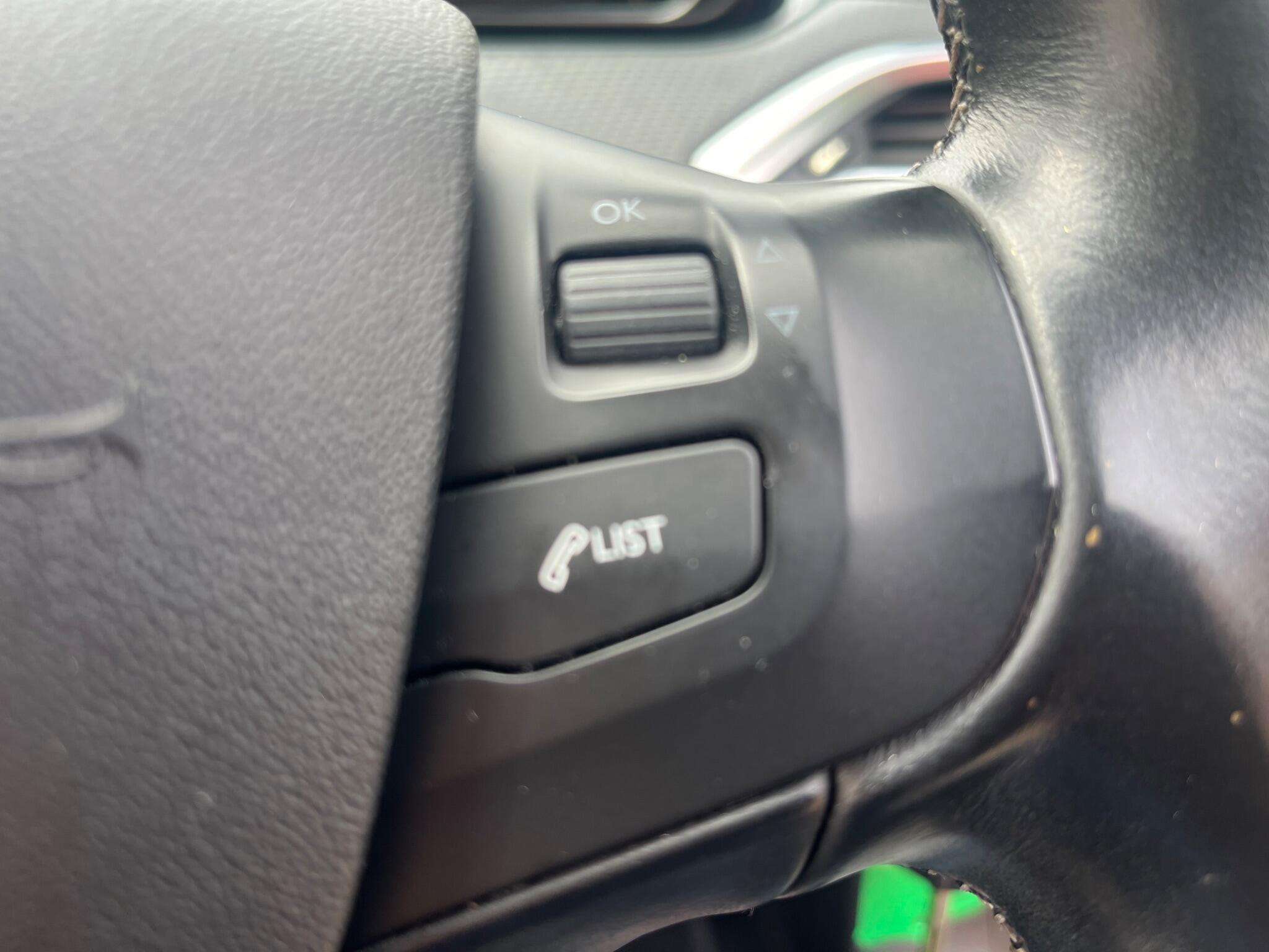 2016 PEUGEOT 208 2016 PEUGEOT 208