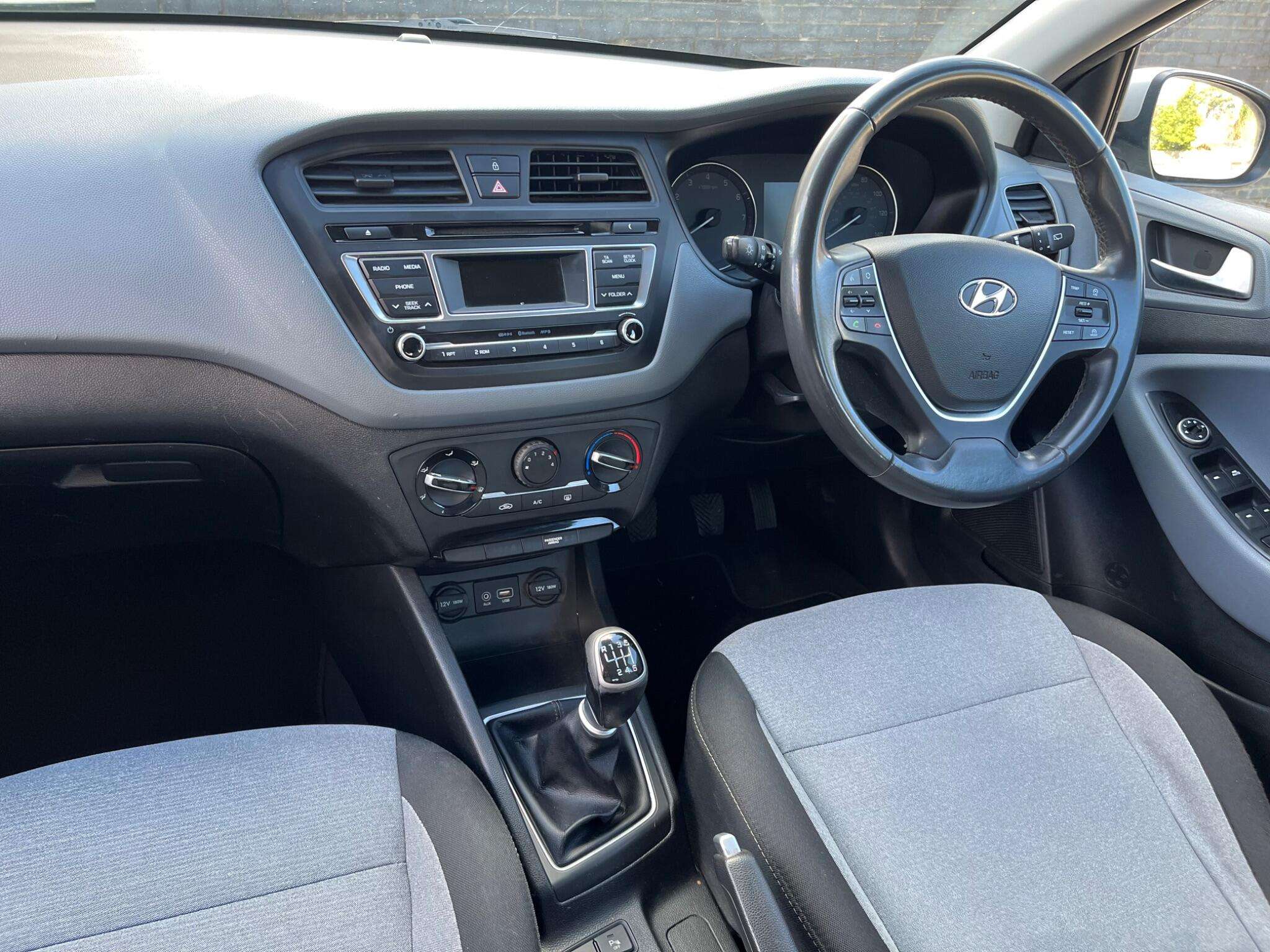 2015 HYUNDAI I20 2015 HYUNDAI I20