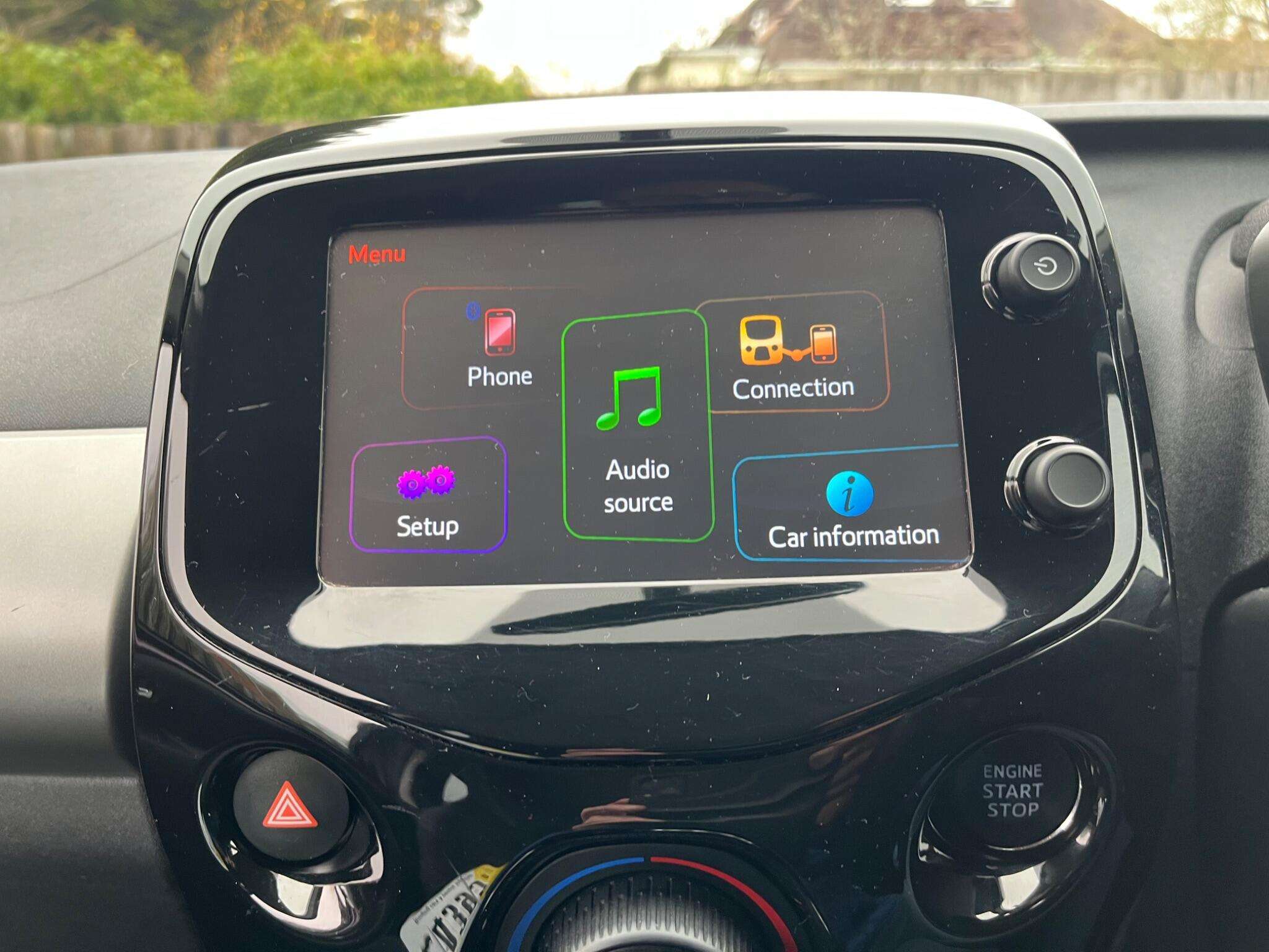 2015 PEUGEOT 108 2015 PEUGEOT 108