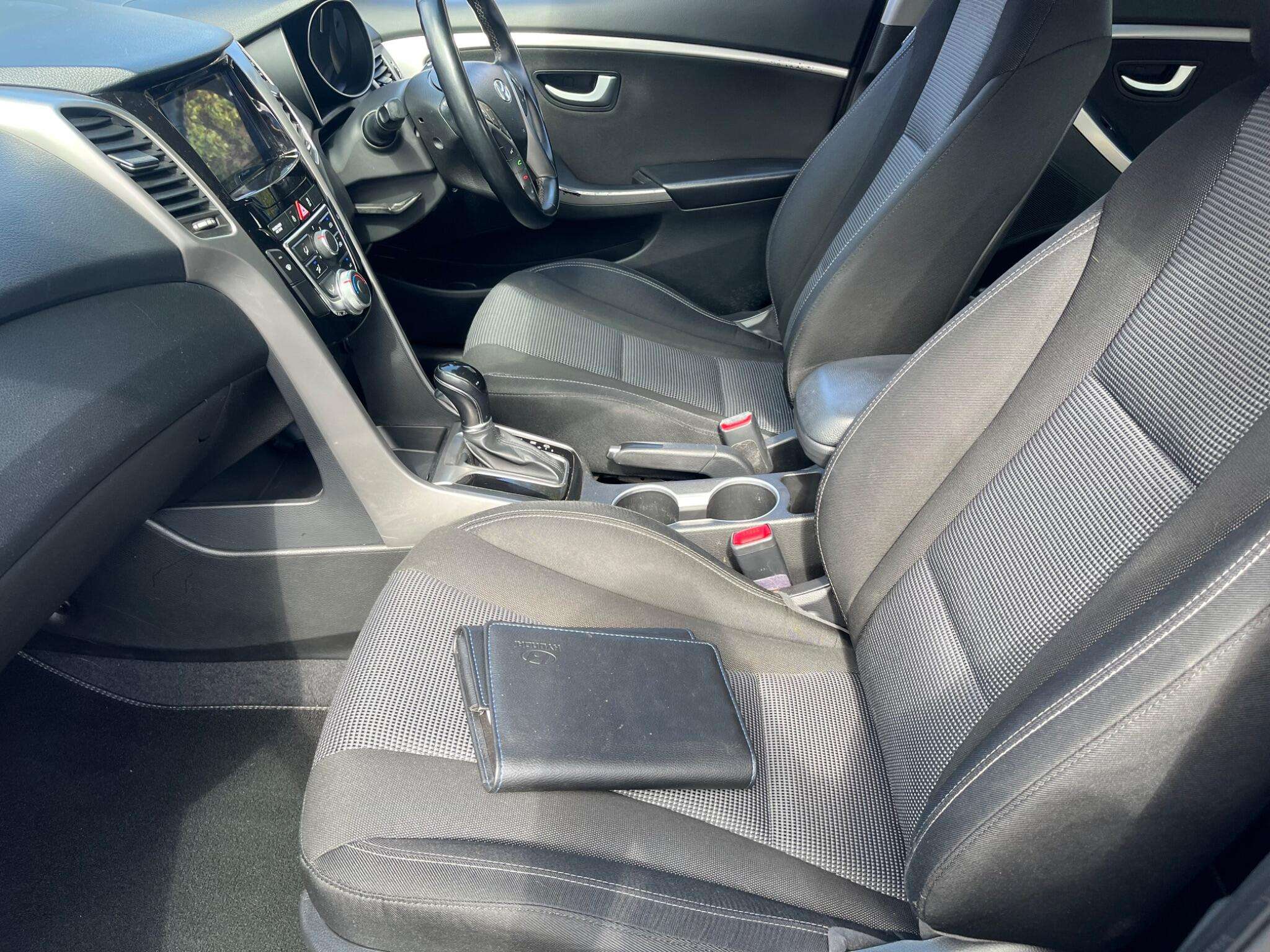 2015 HYUNDAI I30 2015 HYUNDAI I30