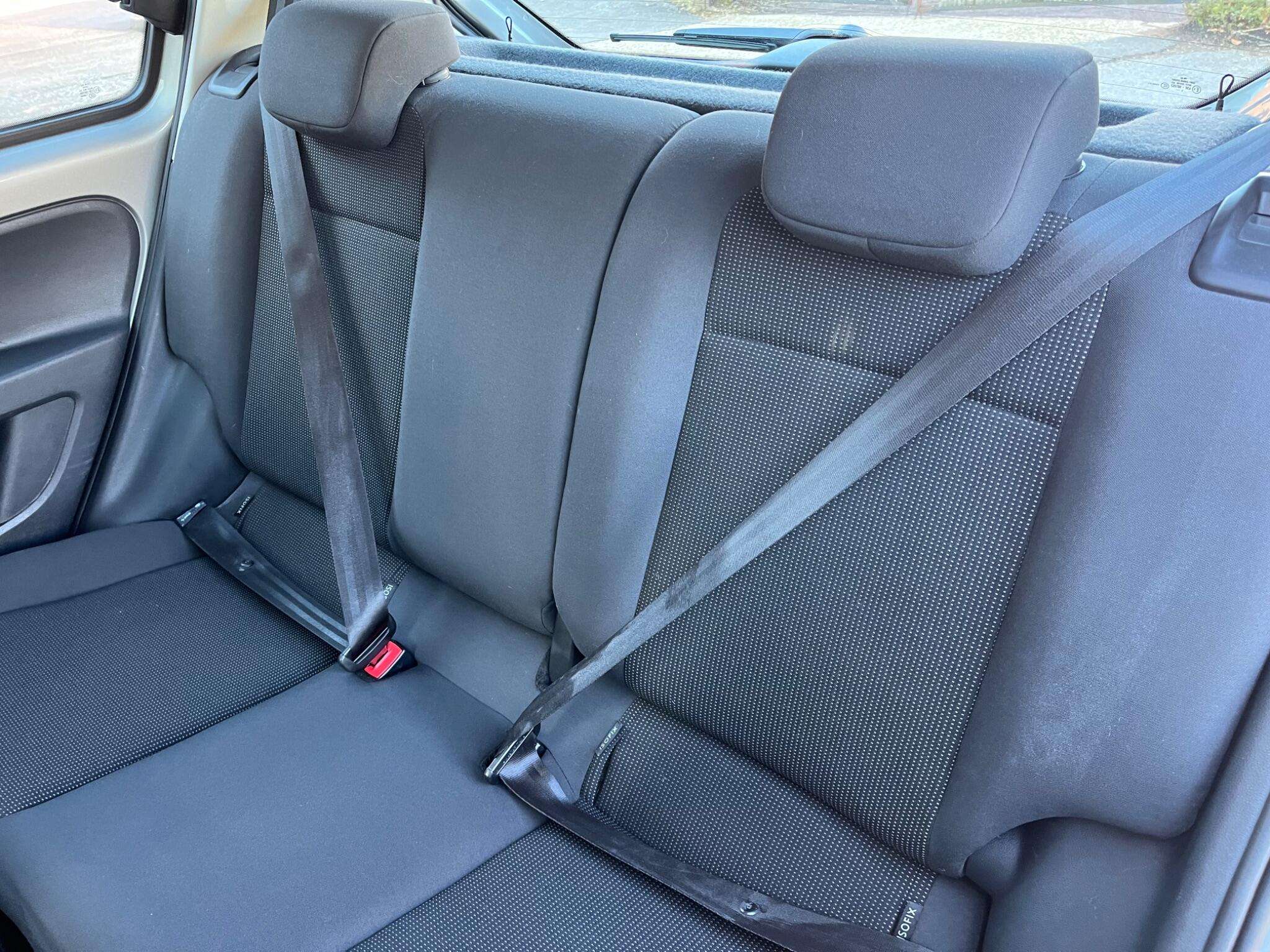 2015 VOLKSWAGEN UP! 2015 VOLKSWAGEN UP!