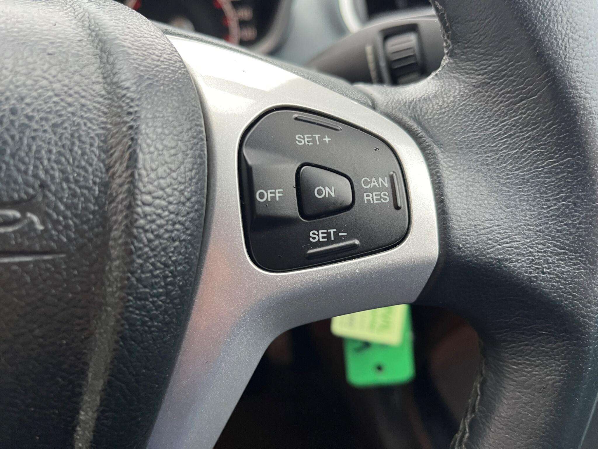 2011 FORD FIESTA 2011 FORD FIESTA