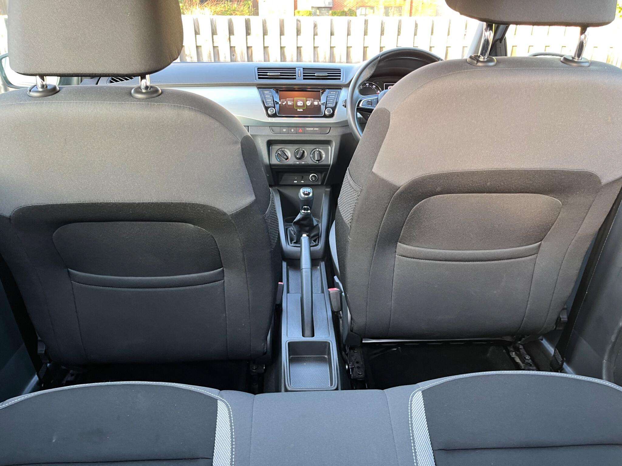 2015 SKODA FABIA 2015 SKODA FABIA