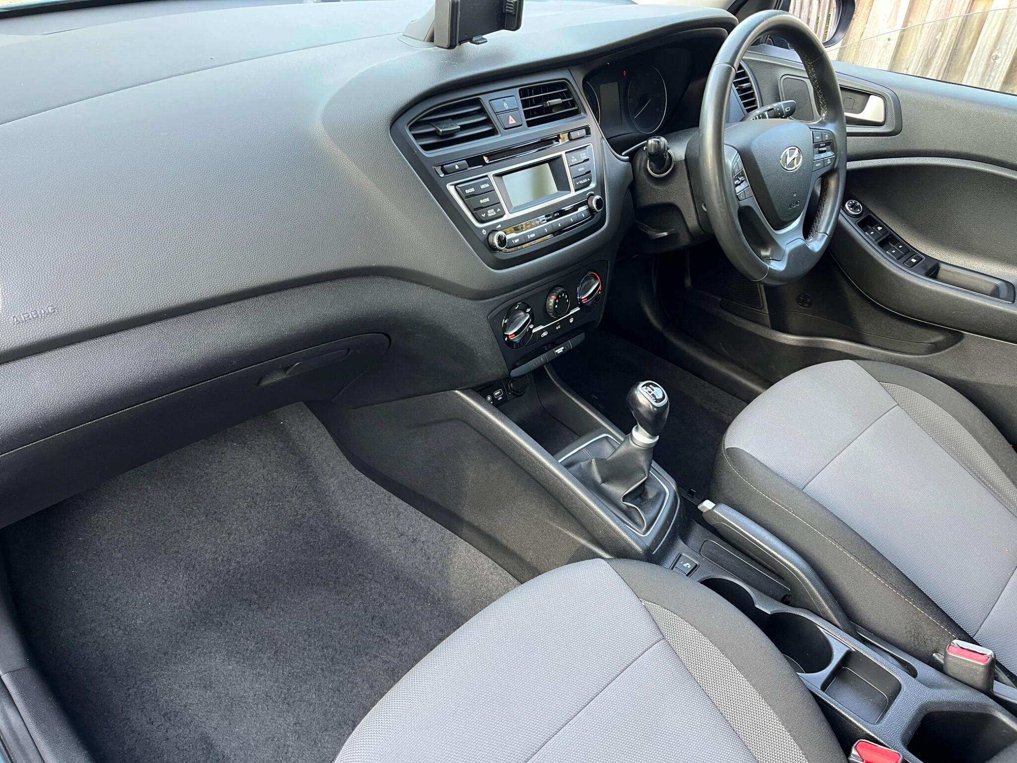 2017 HYUNDAI I20 2017 HYUNDAI I20