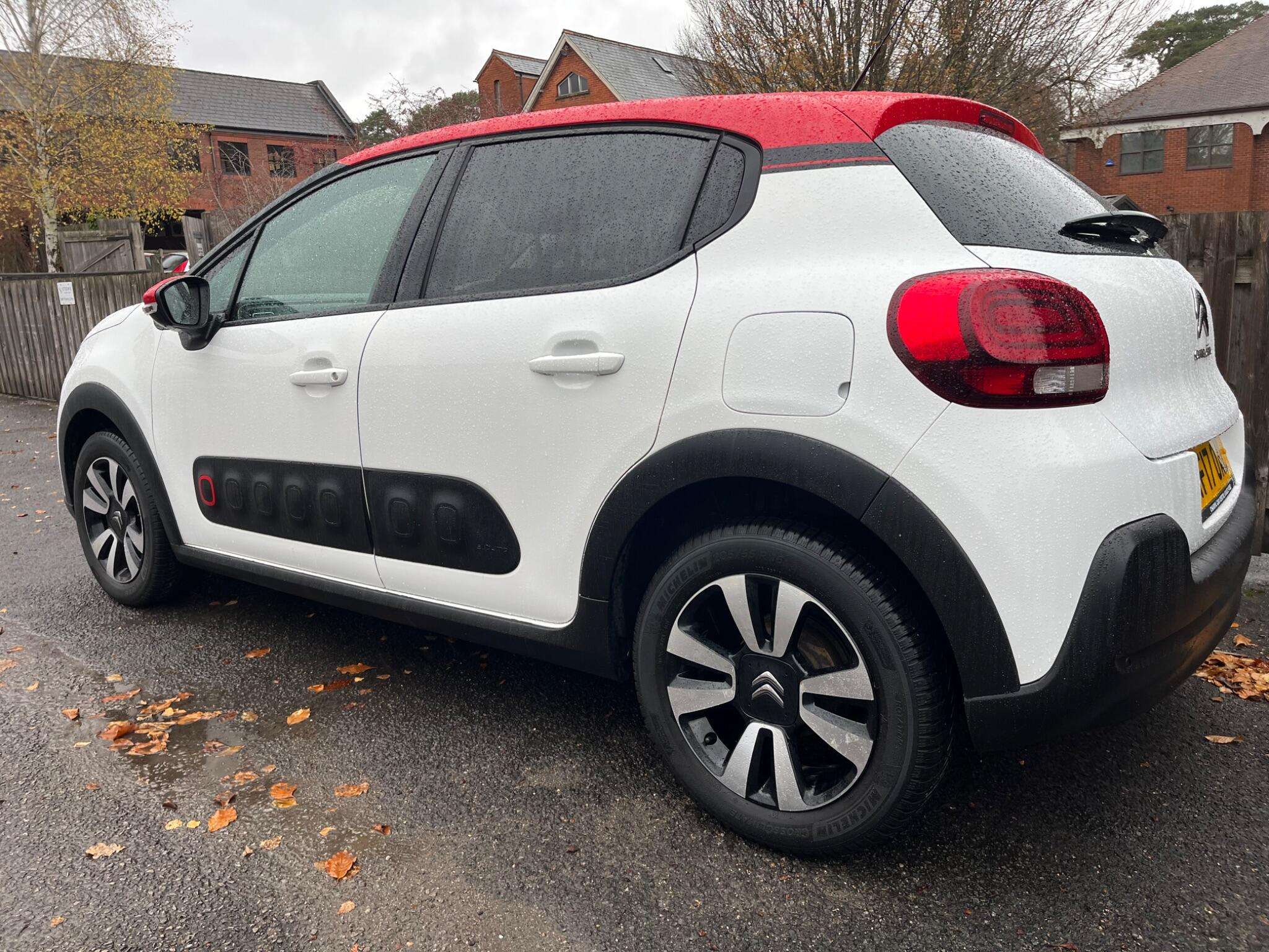 A 2017 CITROEN C3 1.2 PureTech Flair Euro 6 5dr A 2017 CITROEN C3 1.2 PureTech Flair Euro 6 5dr