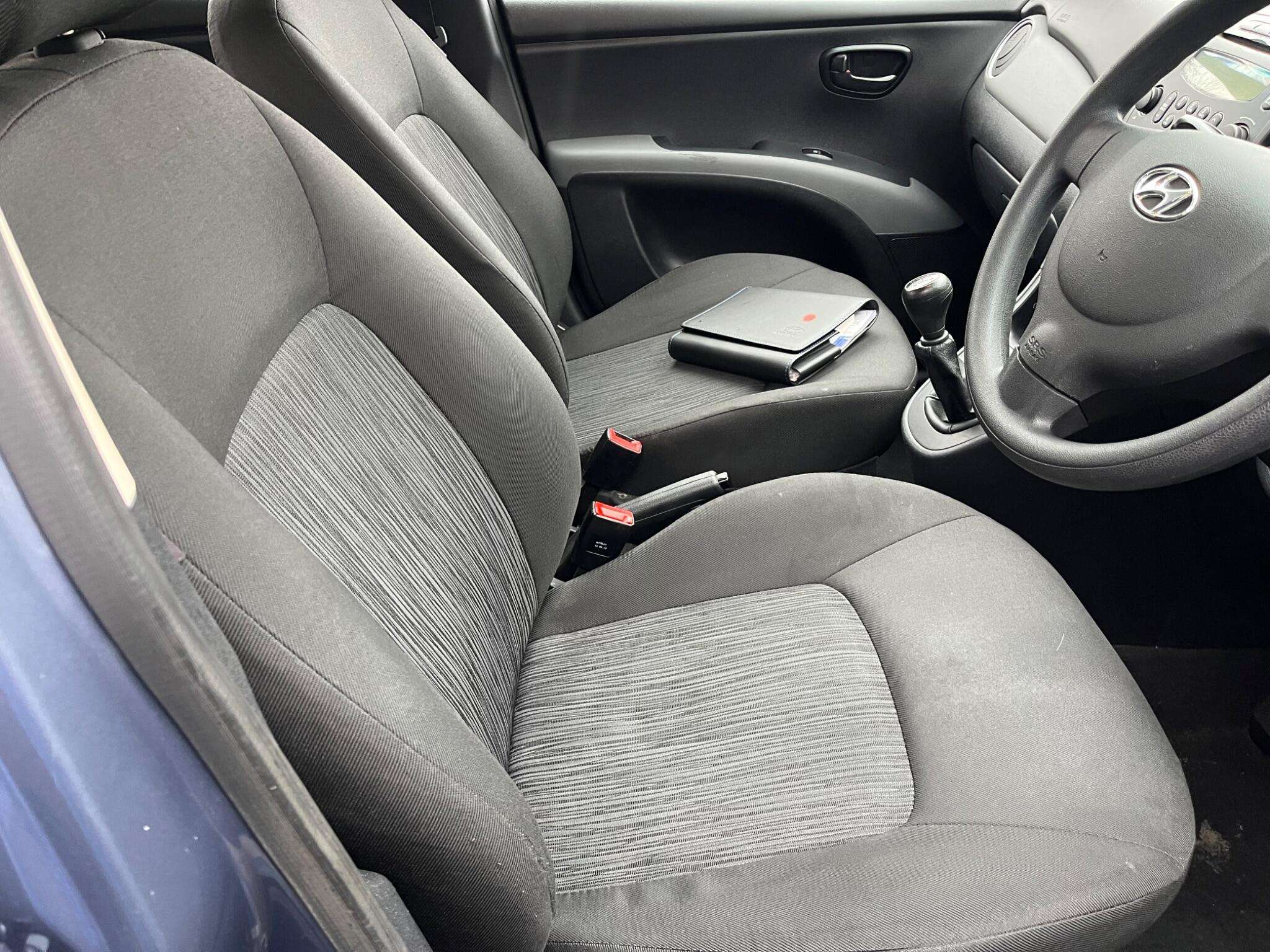 2013 HYUNDAI I10 2013 HYUNDAI I10