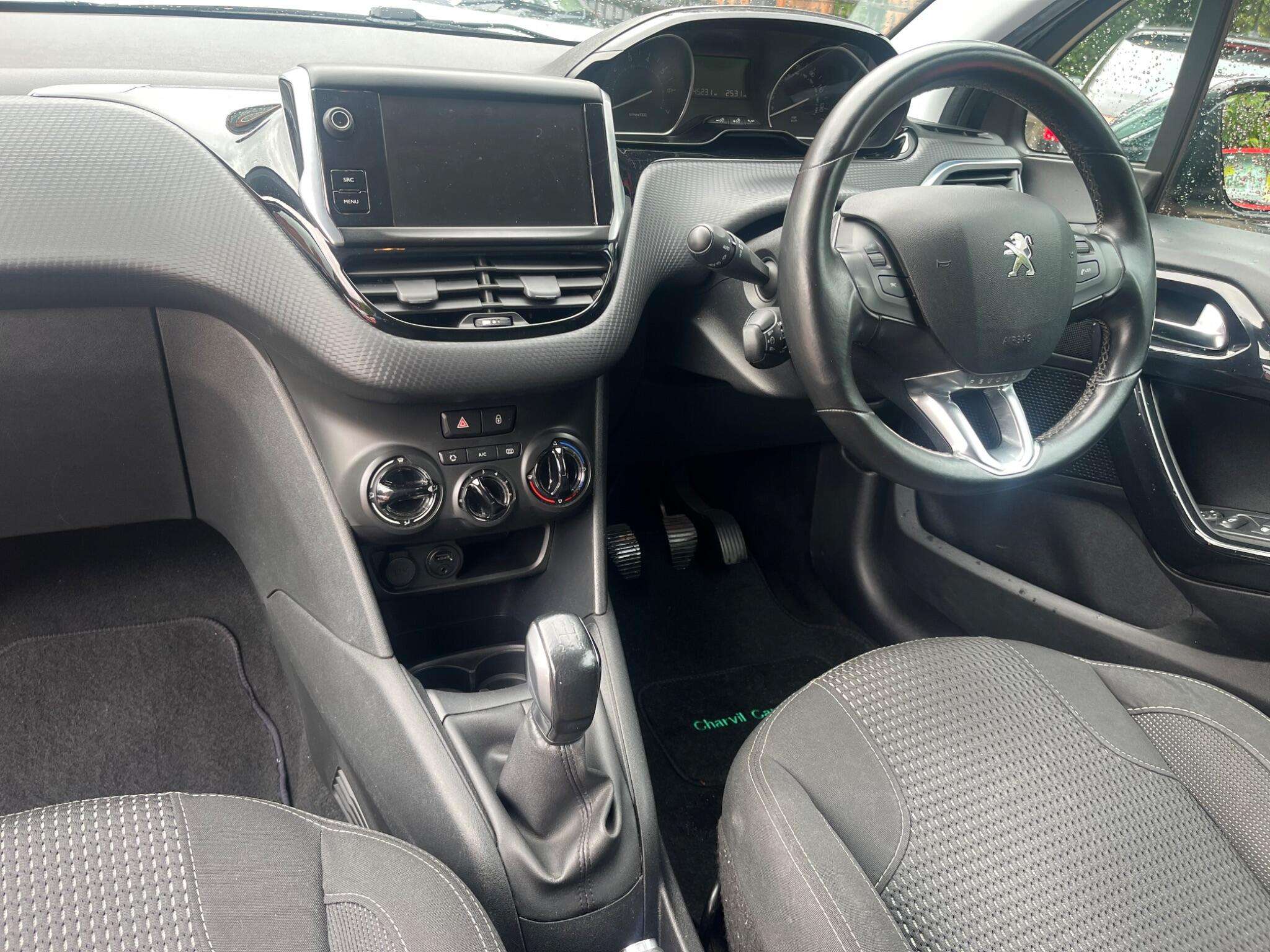 2016 PEUGEOT 208 2016 PEUGEOT 208