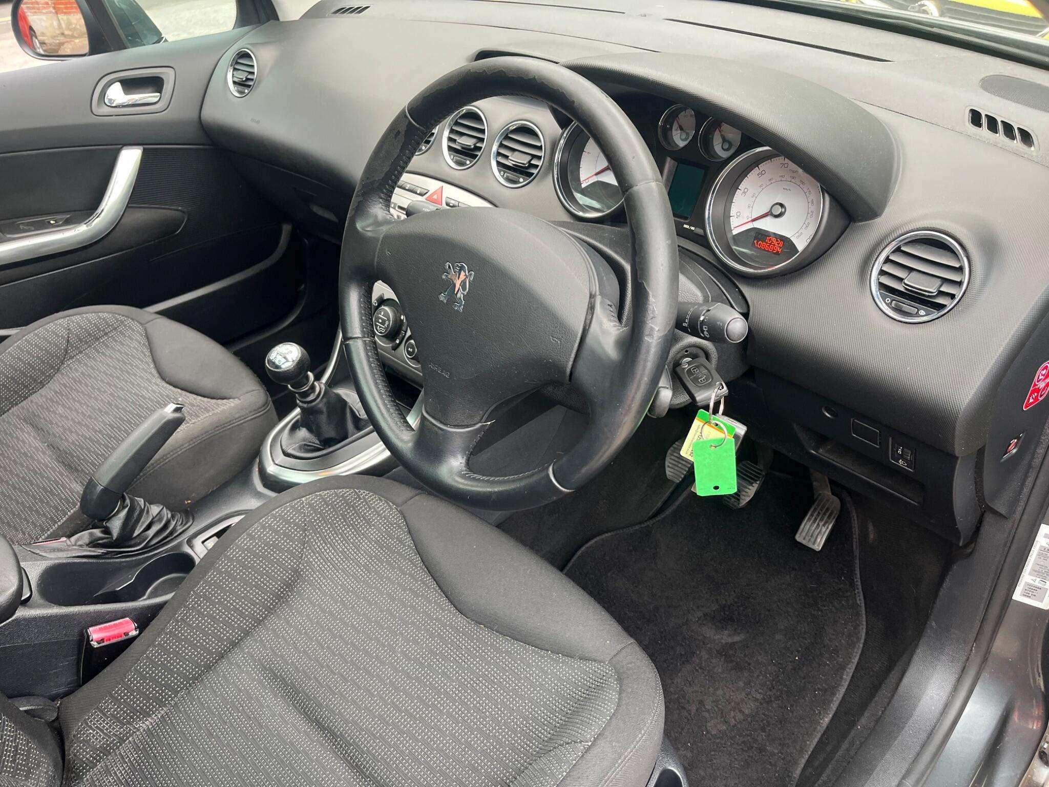 2010 PEUGEOT 308 SW 2010 PEUGEOT 308 SW