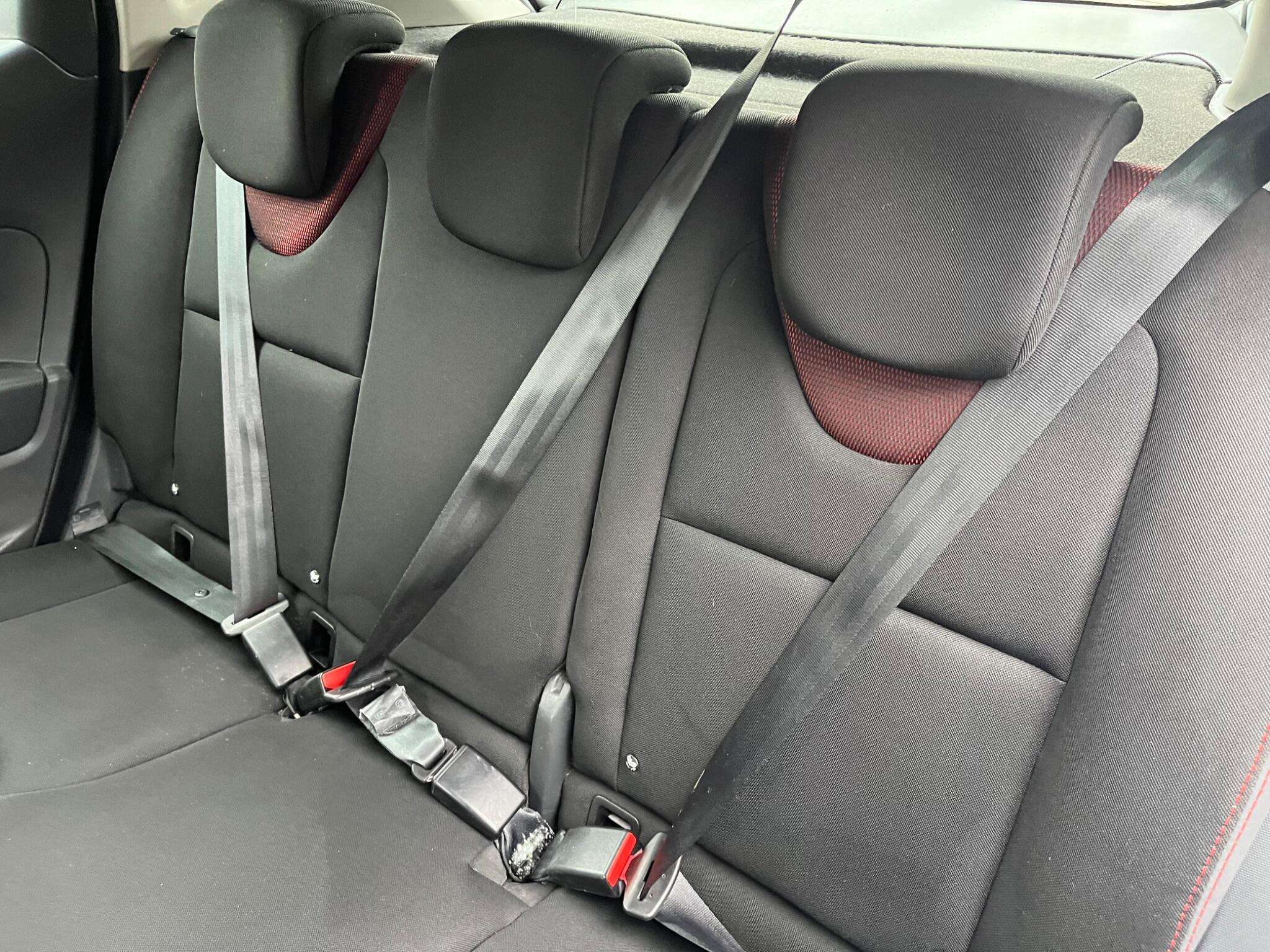 2015 RENAULT CLIO 2015 RENAULT CLIO