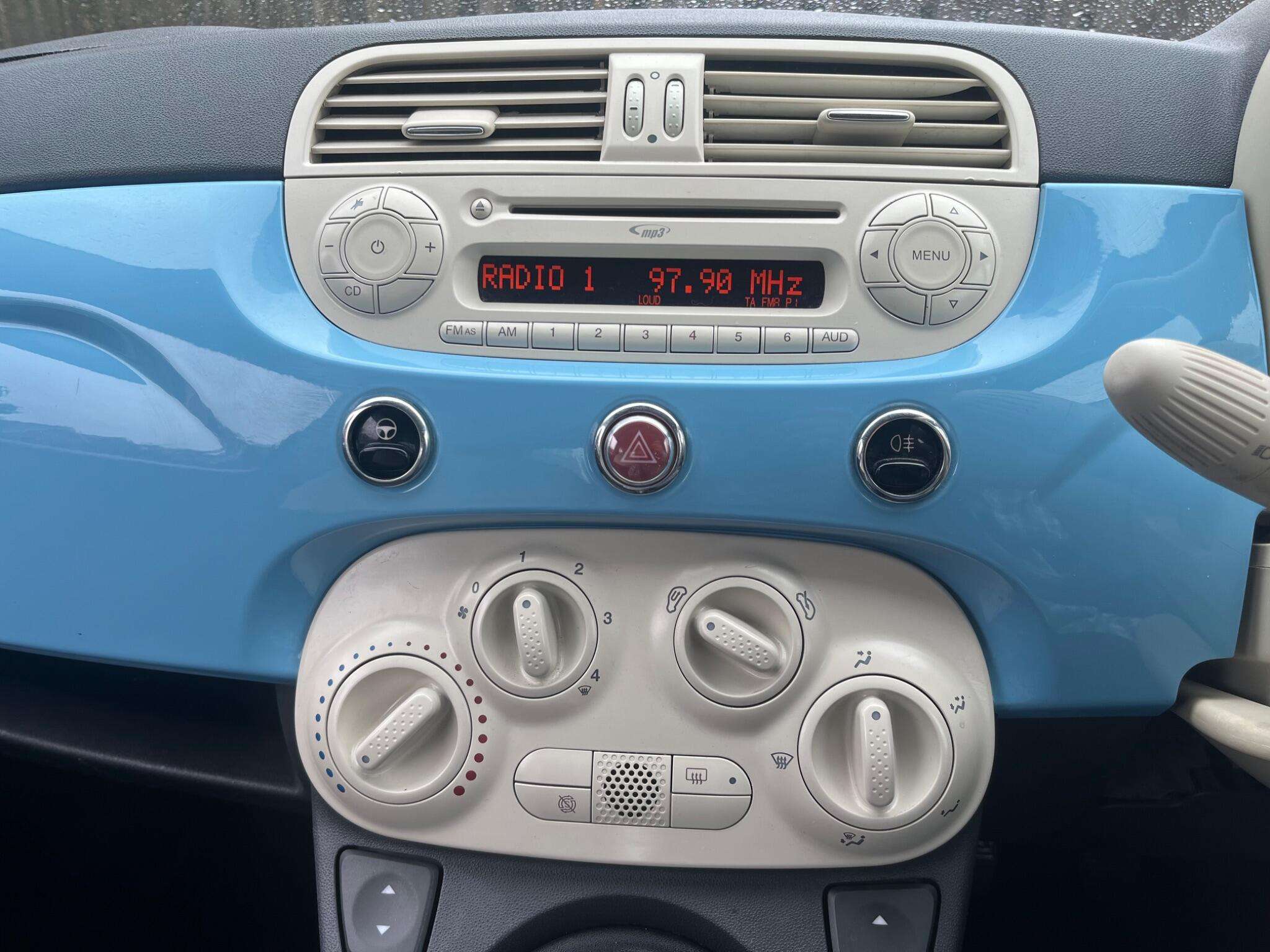 2013 FIAT 500 2013 FIAT 500