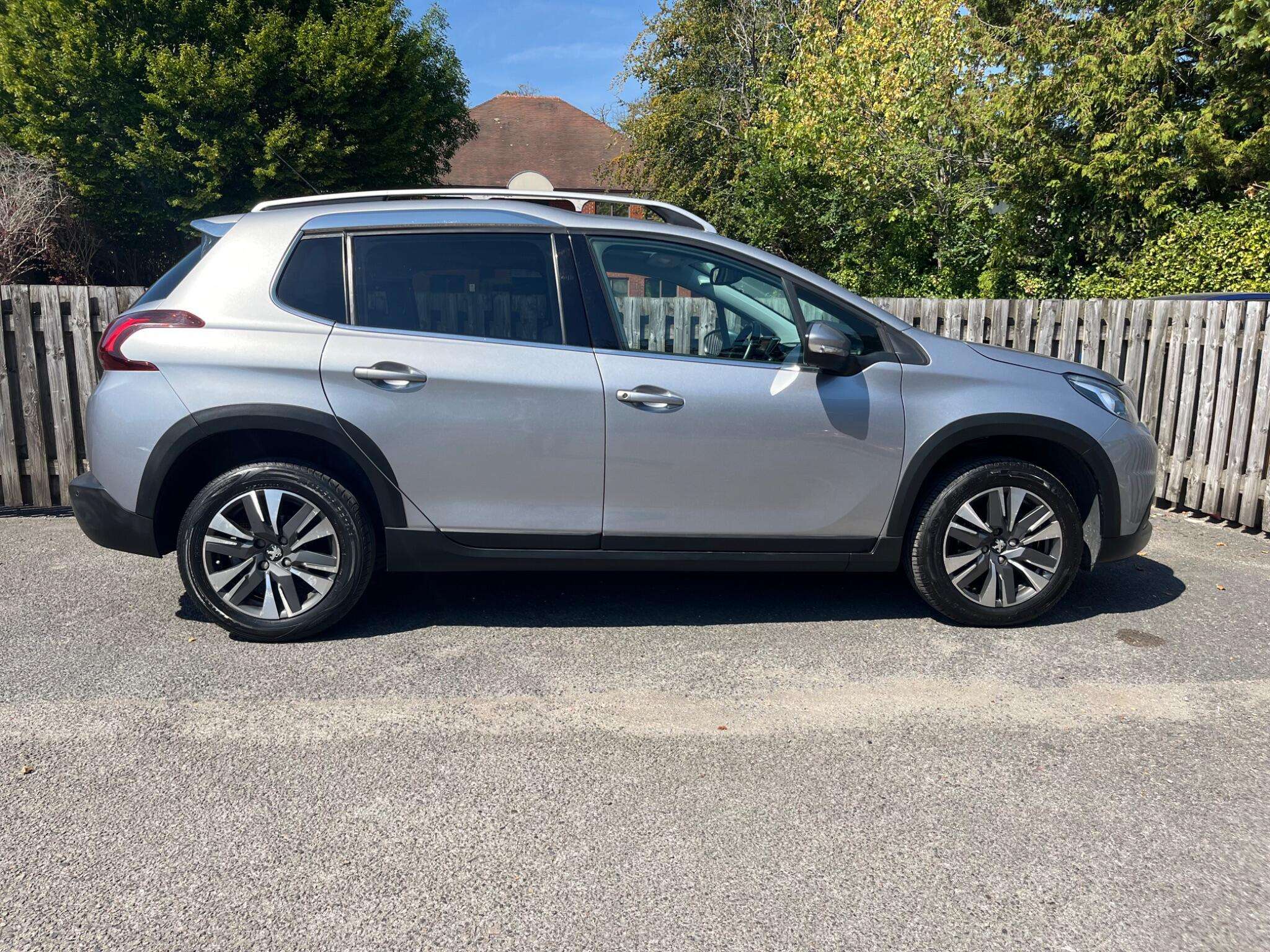 2018 PEUGEOT 2008 2018 PEUGEOT 2008
