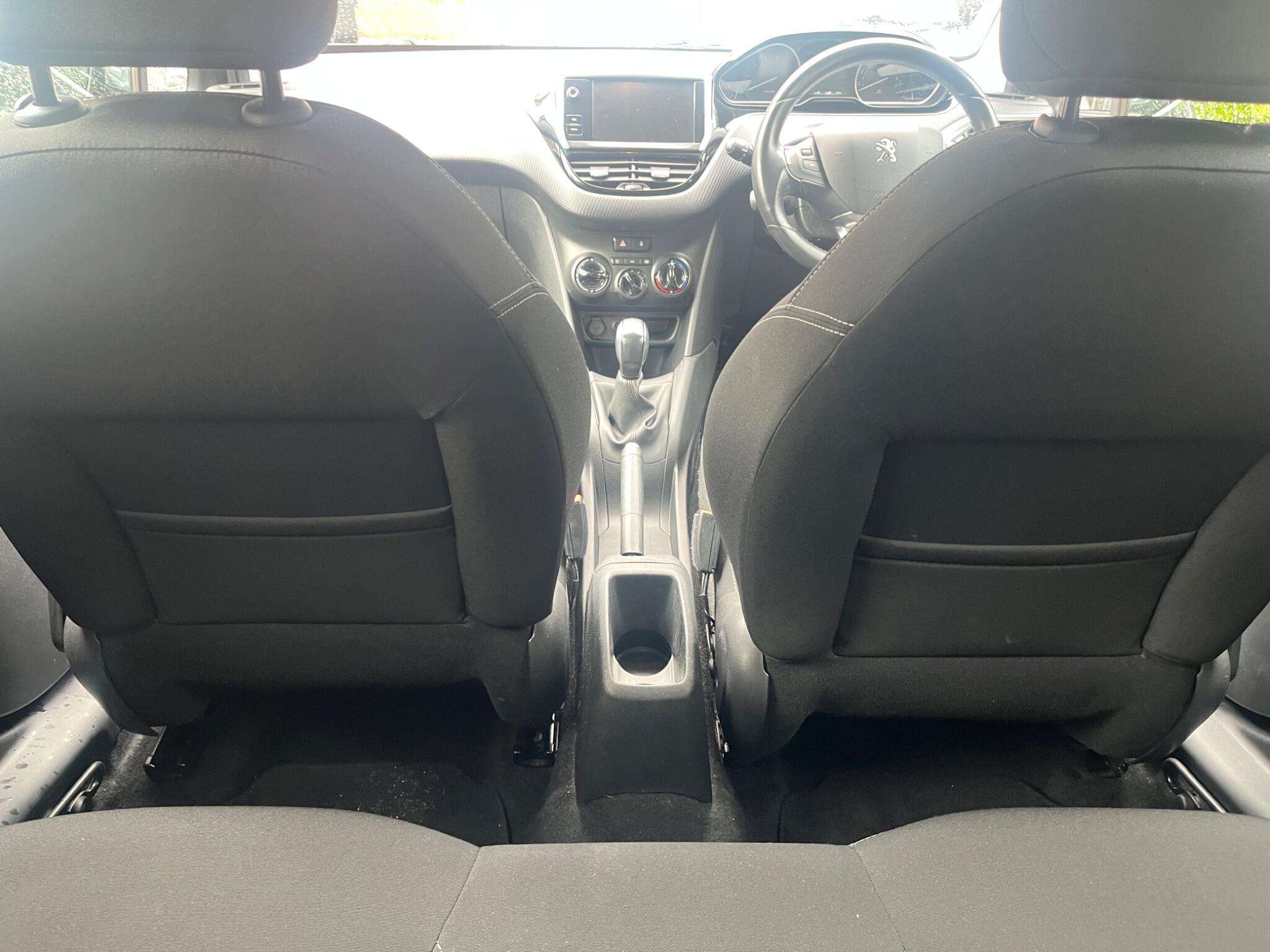 2016 PEUGEOT 208 2016 PEUGEOT 208