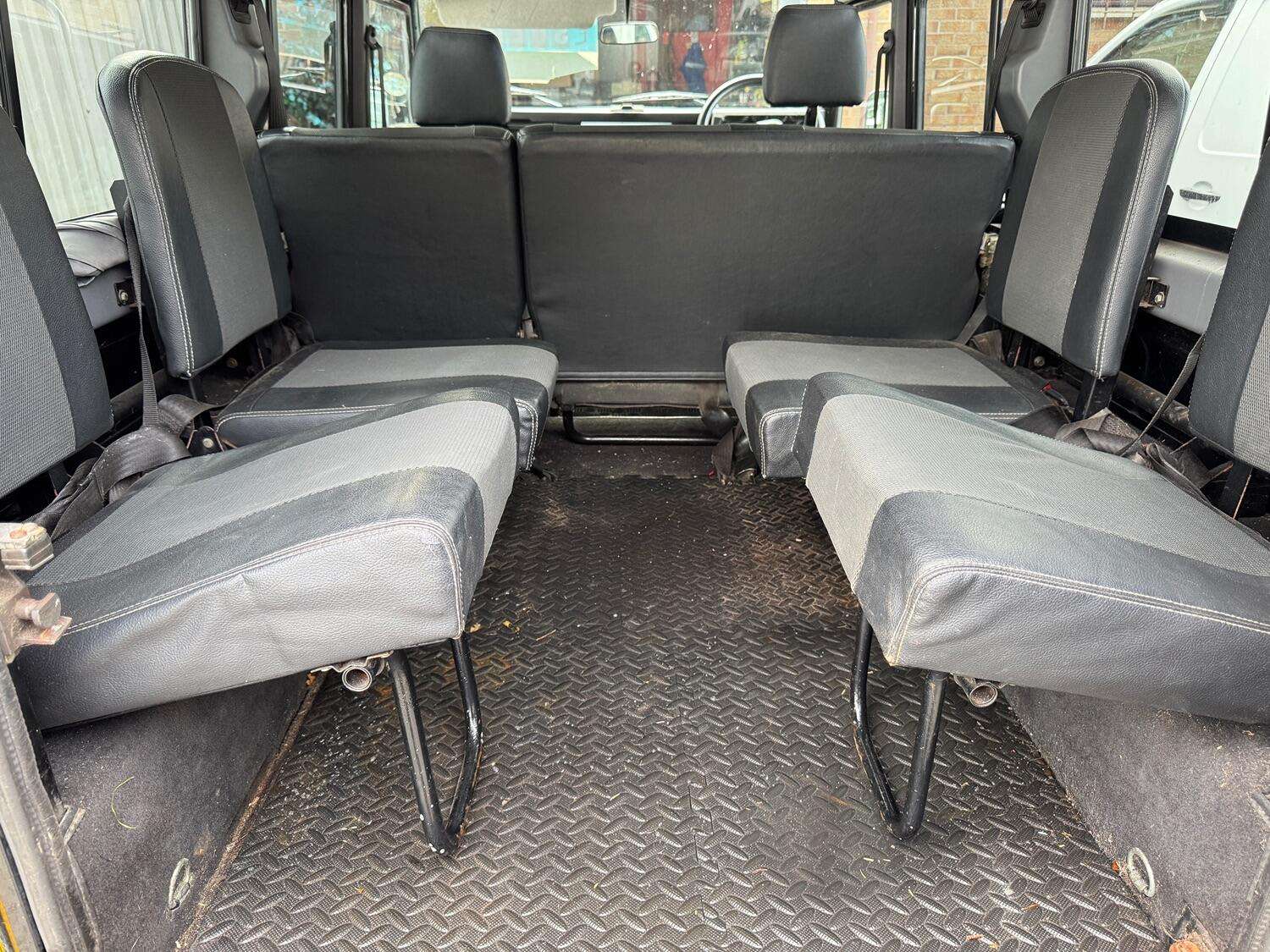 2006 LAND ROVER DEFENDER 110 2006 LAND ROVER DEFENDER 110