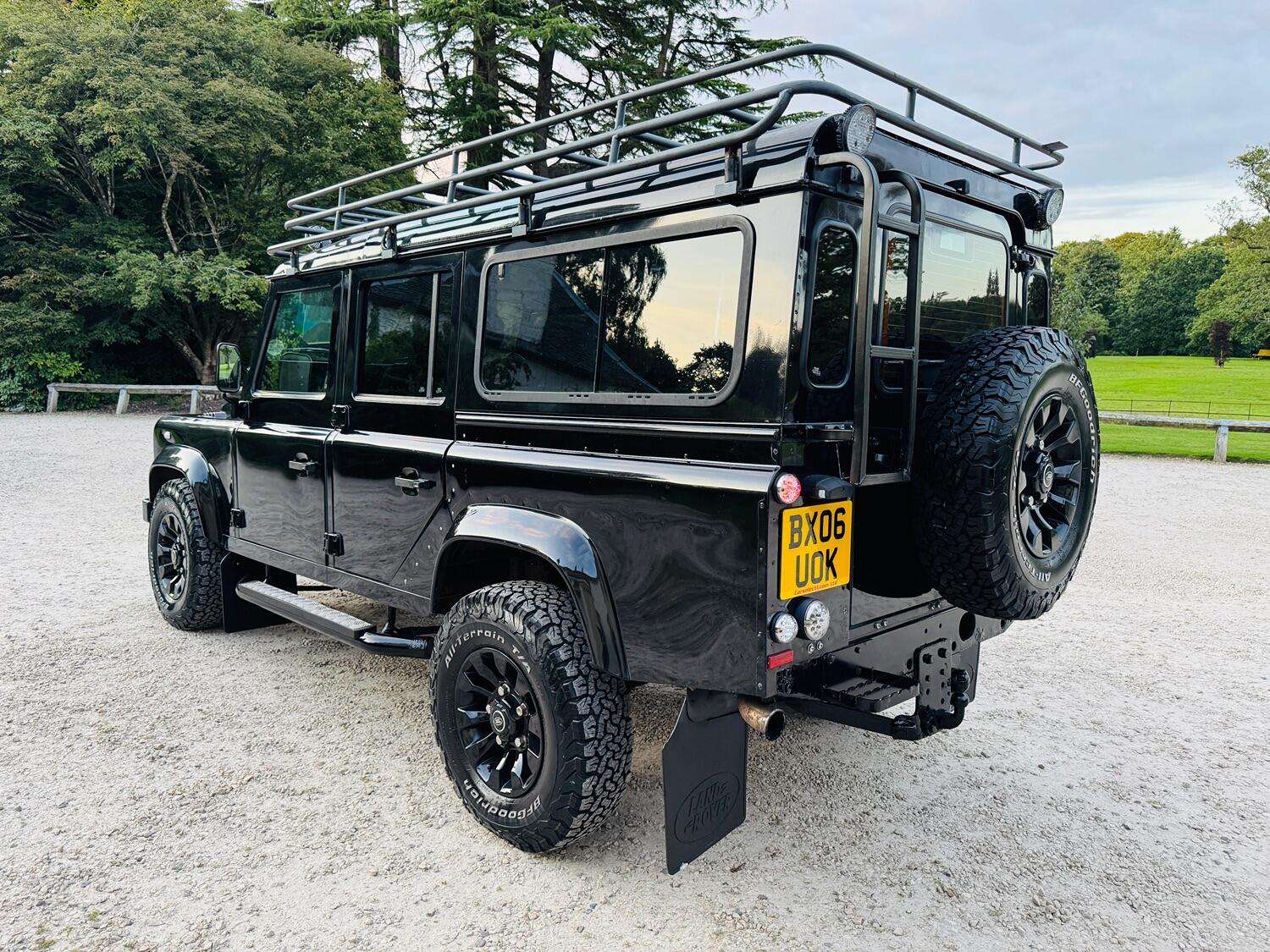 2006 LAND ROVER DEFENDER 110 2006 LAND ROVER DEFENDER 110