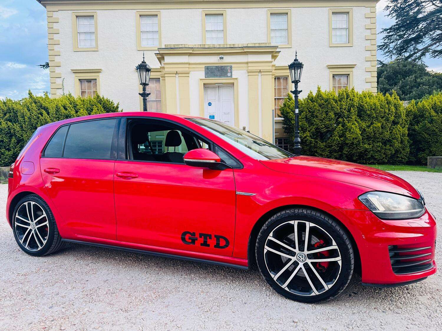 2016 VOLKSWAGEN GOLF 2016 VOLKSWAGEN GOLF